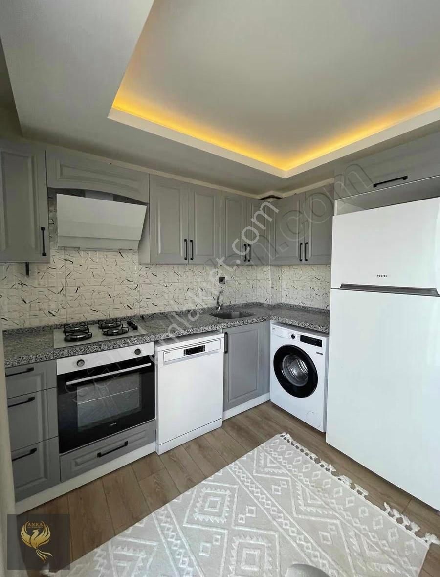 Atakumda Lüks Eşyalı Yüksek Kiracılı Fırsat 1+1 Dairedir