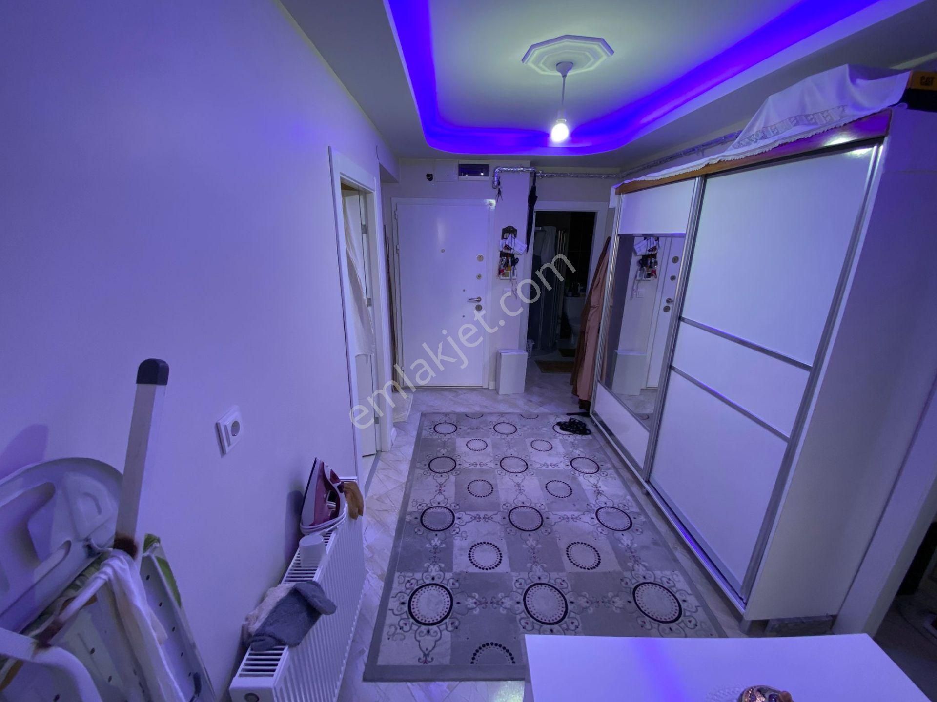 Vatan'dan Bademlik Merkez'de Yeni Bina Asansörlü Orta Kat Manzaralı Satılık 3+1 Daire - Görsel 6