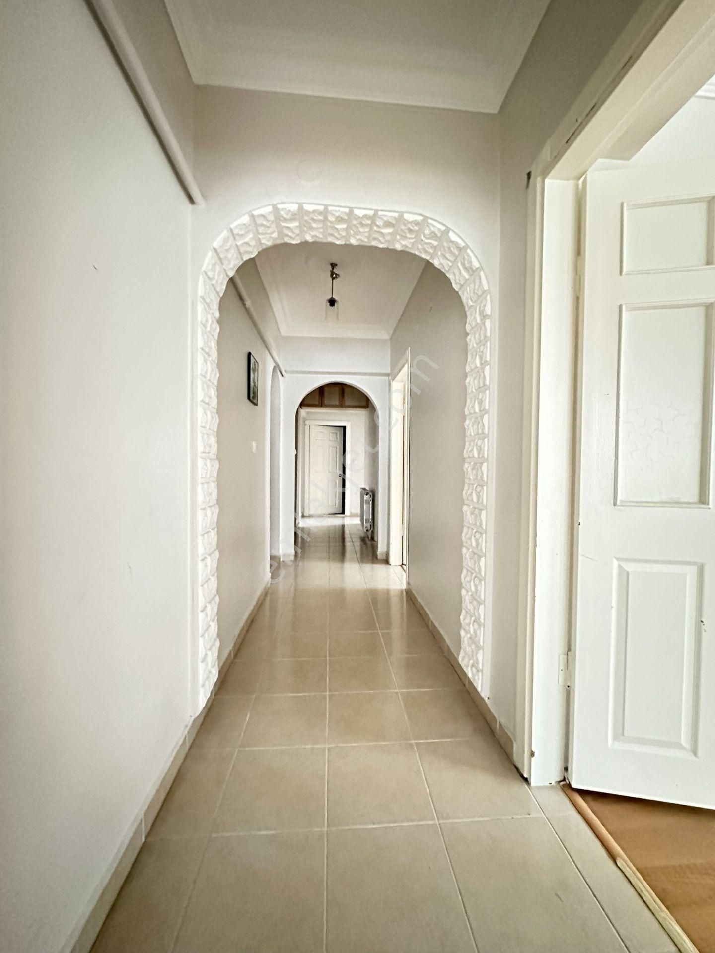 Pursaklar Mehmet Zengin Emlak'tan Fatih Mah. 3.kat 3+1 Uygun Fiyata Yapılı Masrafsız Daire - Görsel 23