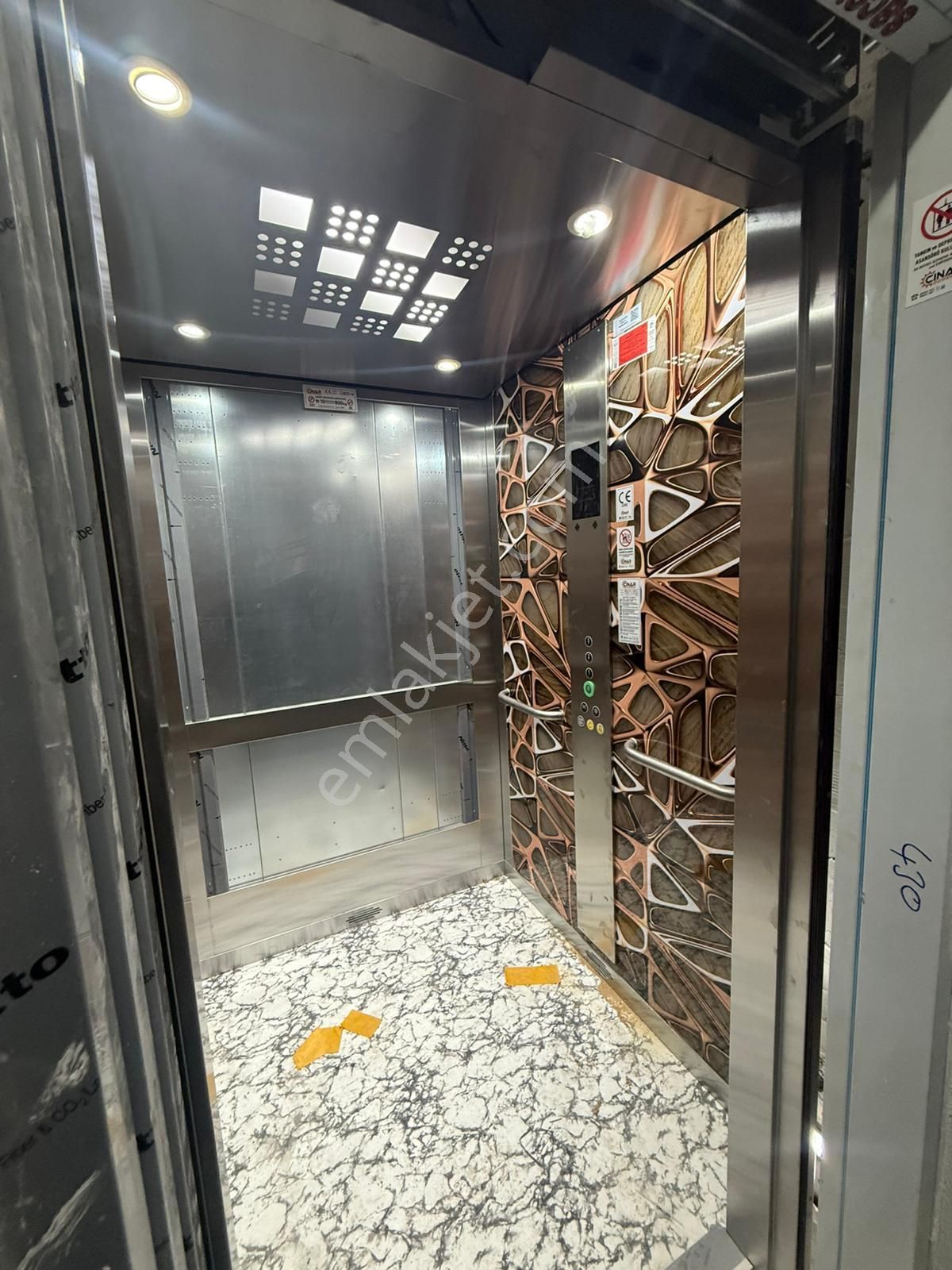 Elmas Gayrimenkulden 71 Evlerde Satılık 1+1 - Görsel 8