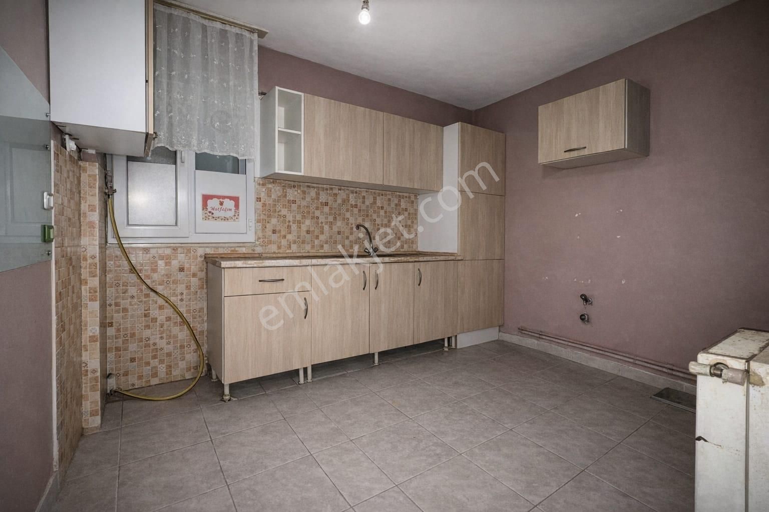 Büyükçekmece Kamiloba'da Yeni Avm Karşısı Satılık 2+1 Daire - Görsel 2