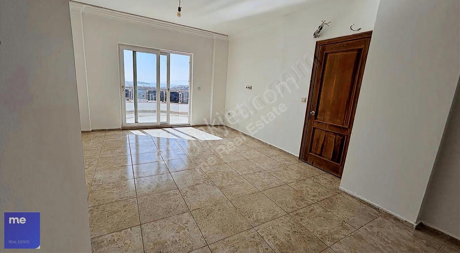 Konacık Site İçinde 3+1 Yıllık Kiralık Deniz Manzaralı Daire - Görsel 4