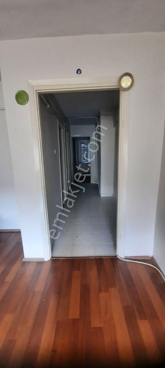 İstinye Sahile Yakın 2+1 90m2 - Görsel 3