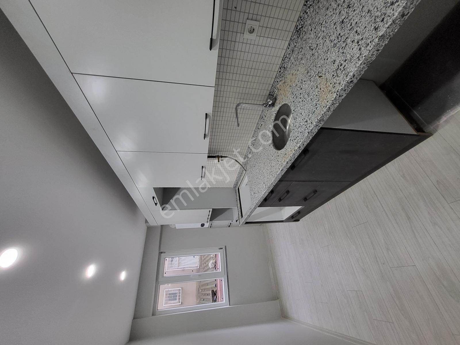 Yenimahallede Satılık Sıfır 2+1 75 M² Giriş Kat Otoparklı Daire - Görsel 19