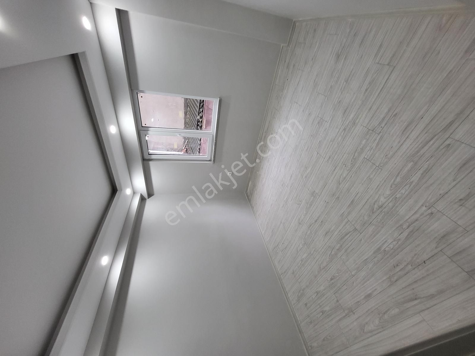 Yenimahallede Satılık Sıfır 2+1 75 M² Giriş Kat Otoparklı Daire - Görsel 5