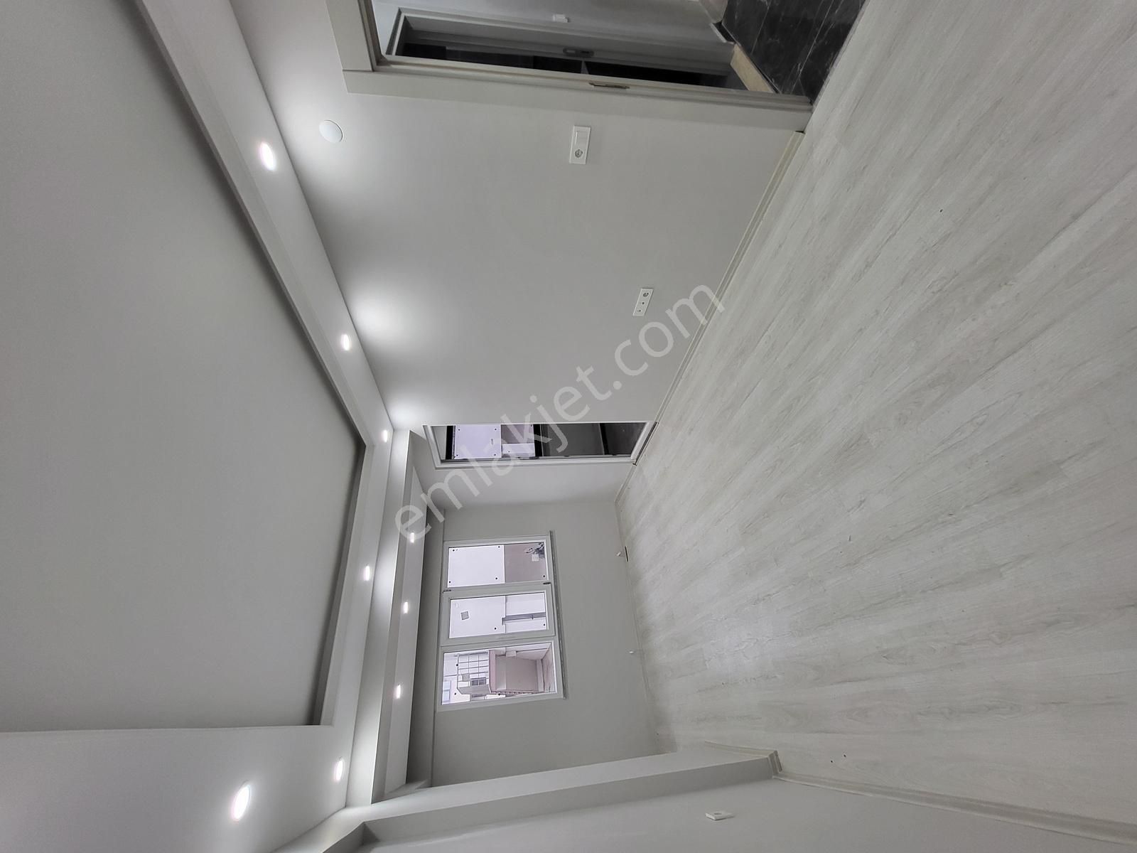 Yenimahallede Satılık Sıfır 2+1 75 M² Giriş Kat Otoparklı Daire - Görsel 15