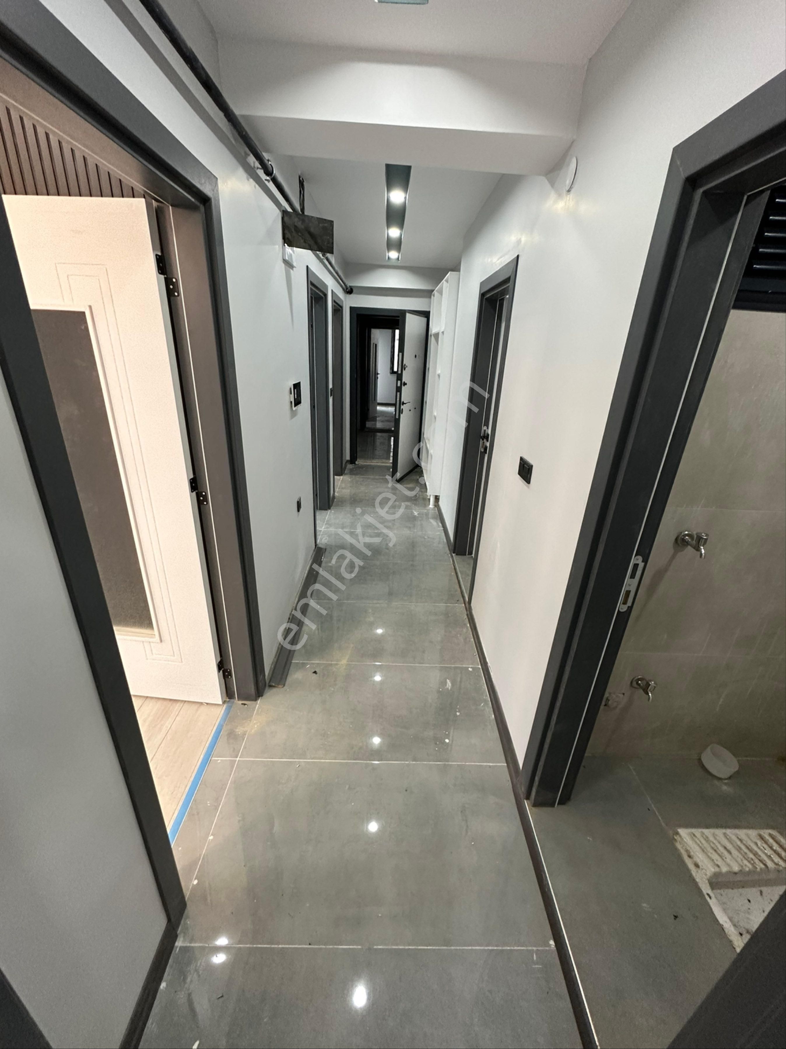 Kapaklı Vatan Mah Devlet Hastanesi Arkası Otoparklı - Görsel 13
