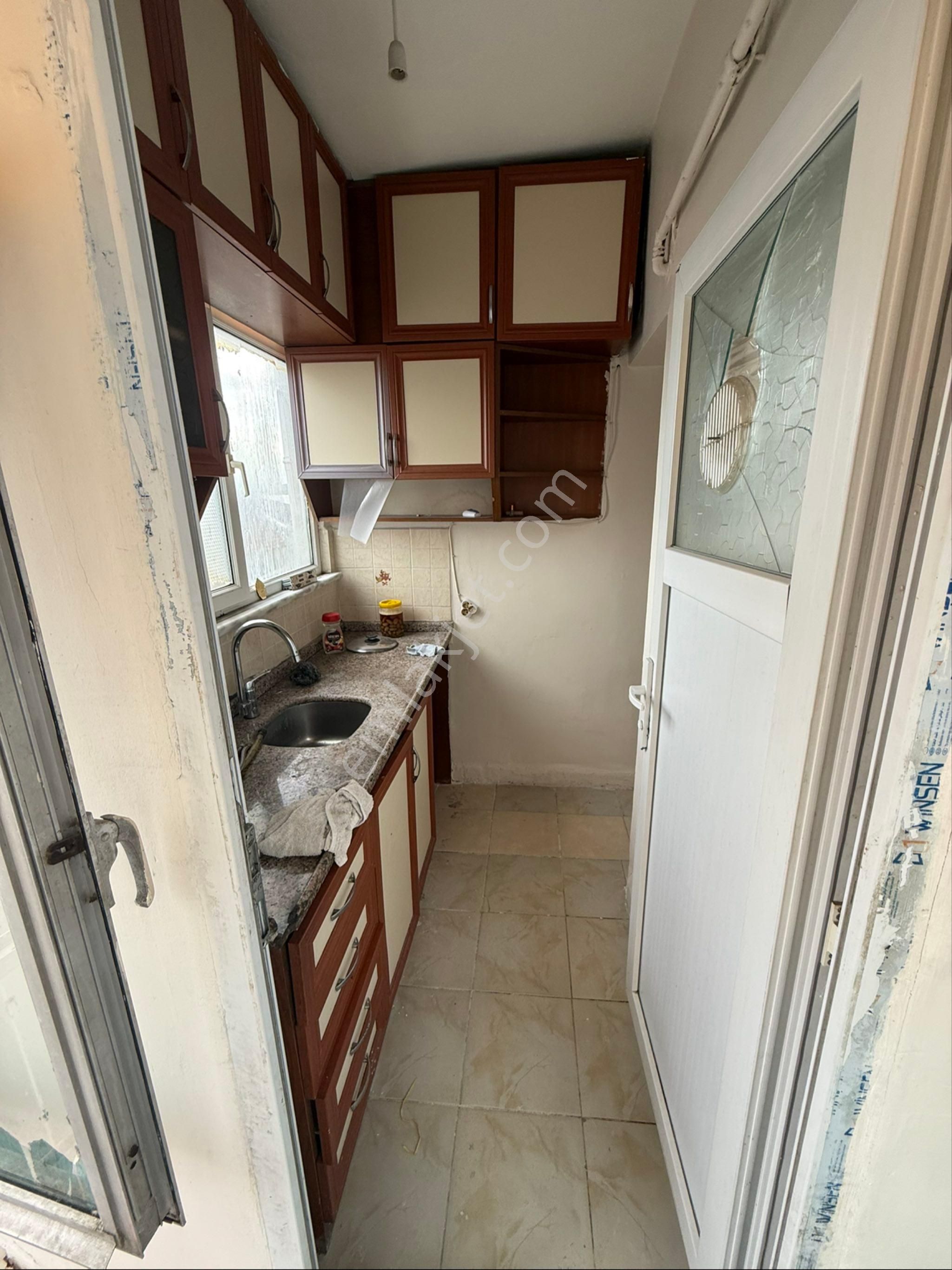 Fatih İskenderpaşa Mah Kıralık Daıre 2+1 Kat 5 - Görsel 24