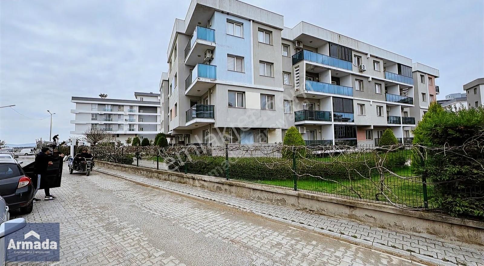Menemen Seyrek'te Site İçinde Geniş Satılık 1+1 Daire - Görsel 13