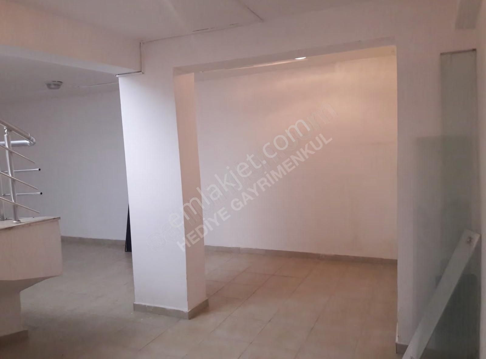 Fabrikalar Mah. Asma Katlı Depolu Satılık Dükkan-mağaza - Görsel 2