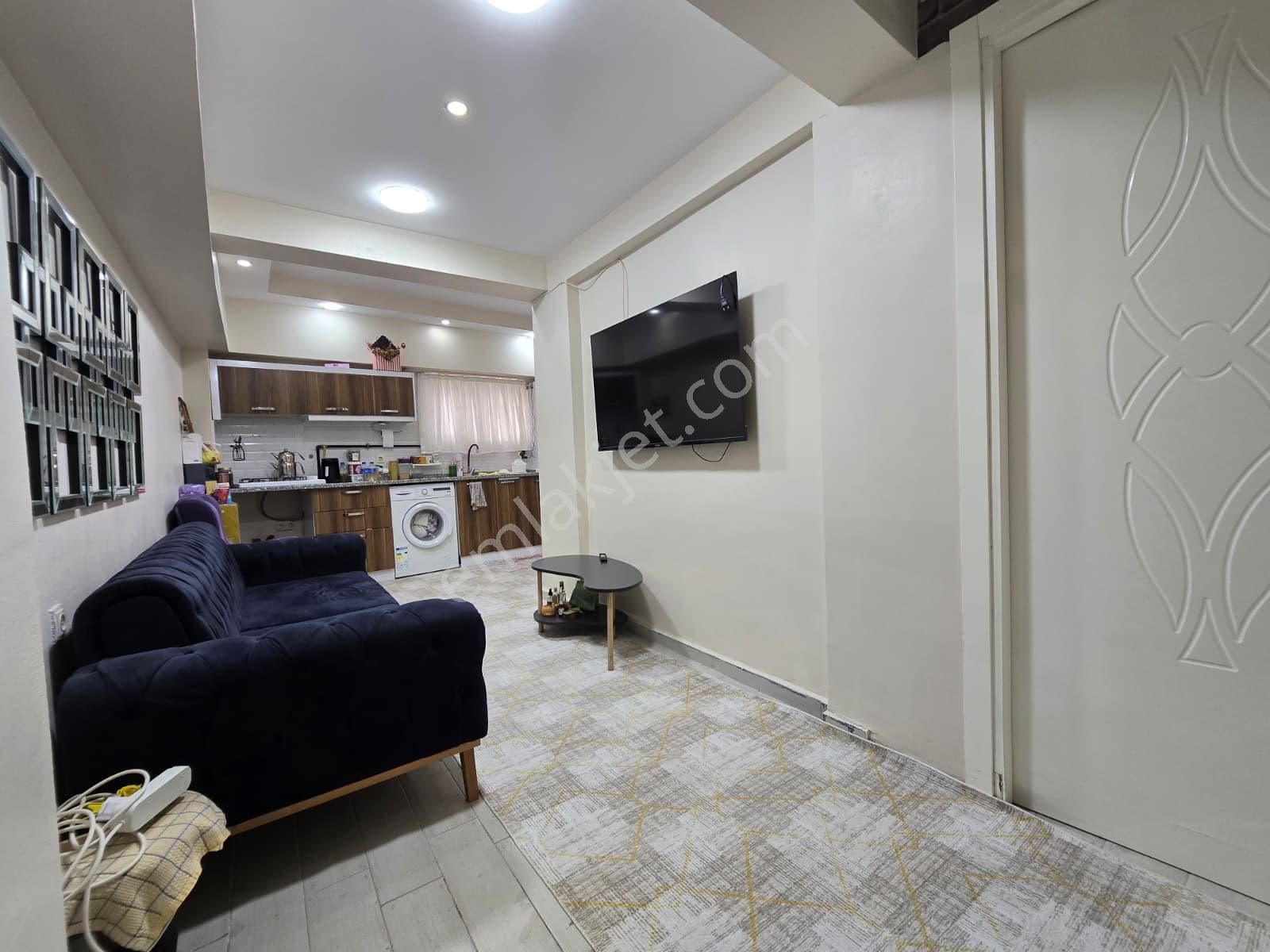 Geniş Kullanışlı Full Eşyalı 2+1 Uygun Yatırımlık Fırsat Apart