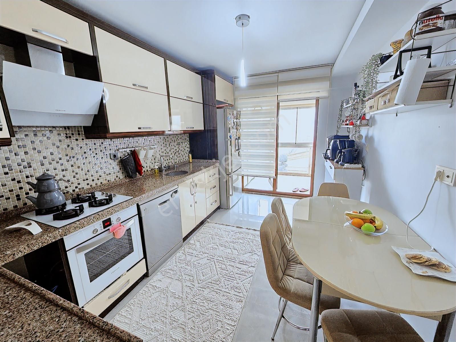 Tırpan'dan Yeni Mah.merkezi Konum Satılık 3+1 Ara Kat Daire - Görsel 17