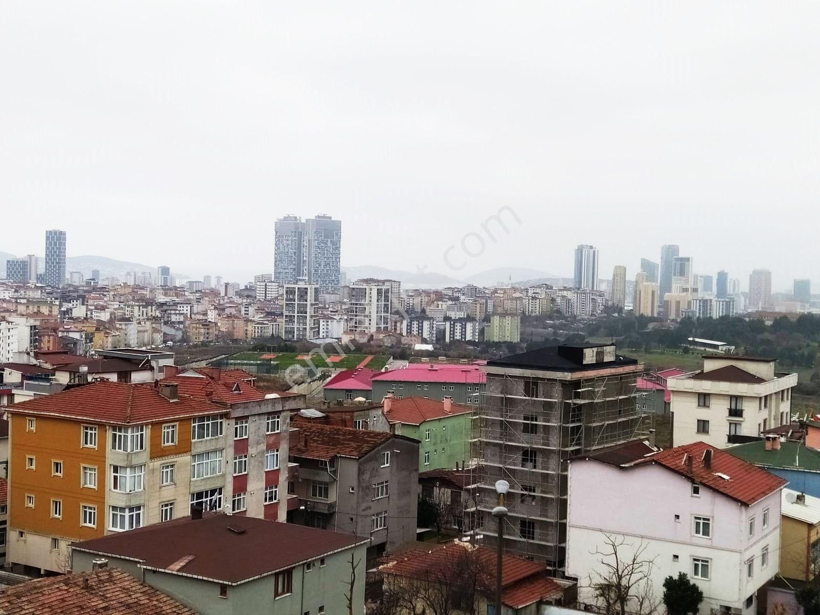 Mertcan Dan Uğurmumcu Mah Manzaralı 1+1 Çatı Katı Fırsat Kiralık - Görsel 16
