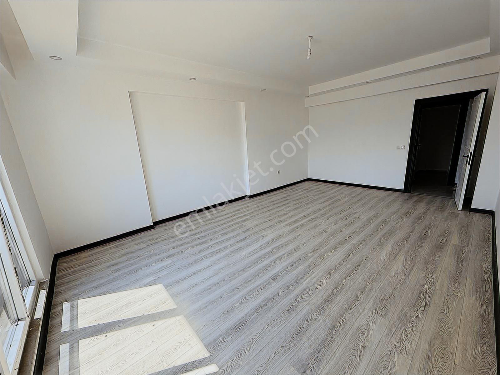 Turyap Hürriyetten İzsiz Towers Da 3.kat 3+1 Kiralık Daire - Görsel 2