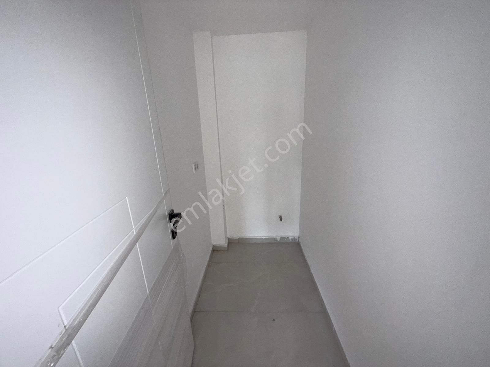 Turyap Hürriyetten İzsiz Towers Da 3.kat 3+1 Kiralık Daire - Görsel 20