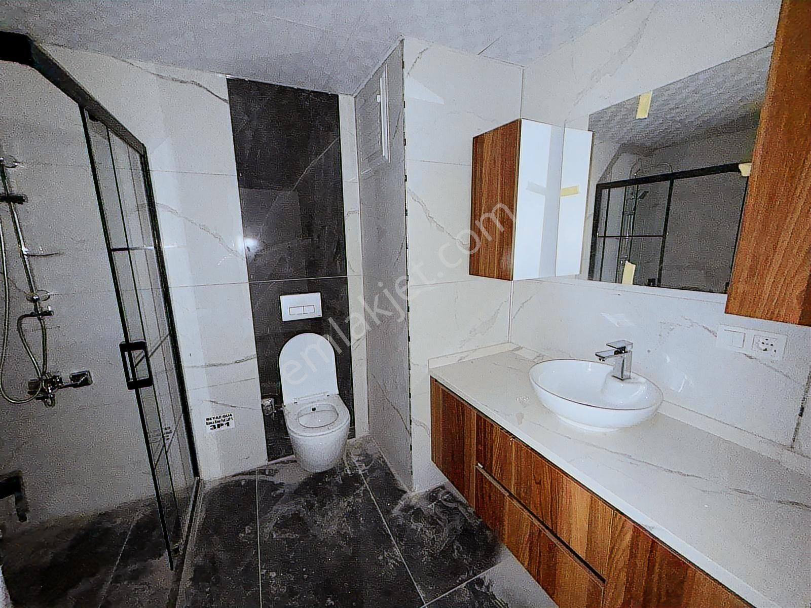 Turyap Hürriyetten İzsiz Towers Da 3.kat 3+1 Kiralık Daire - Görsel 15