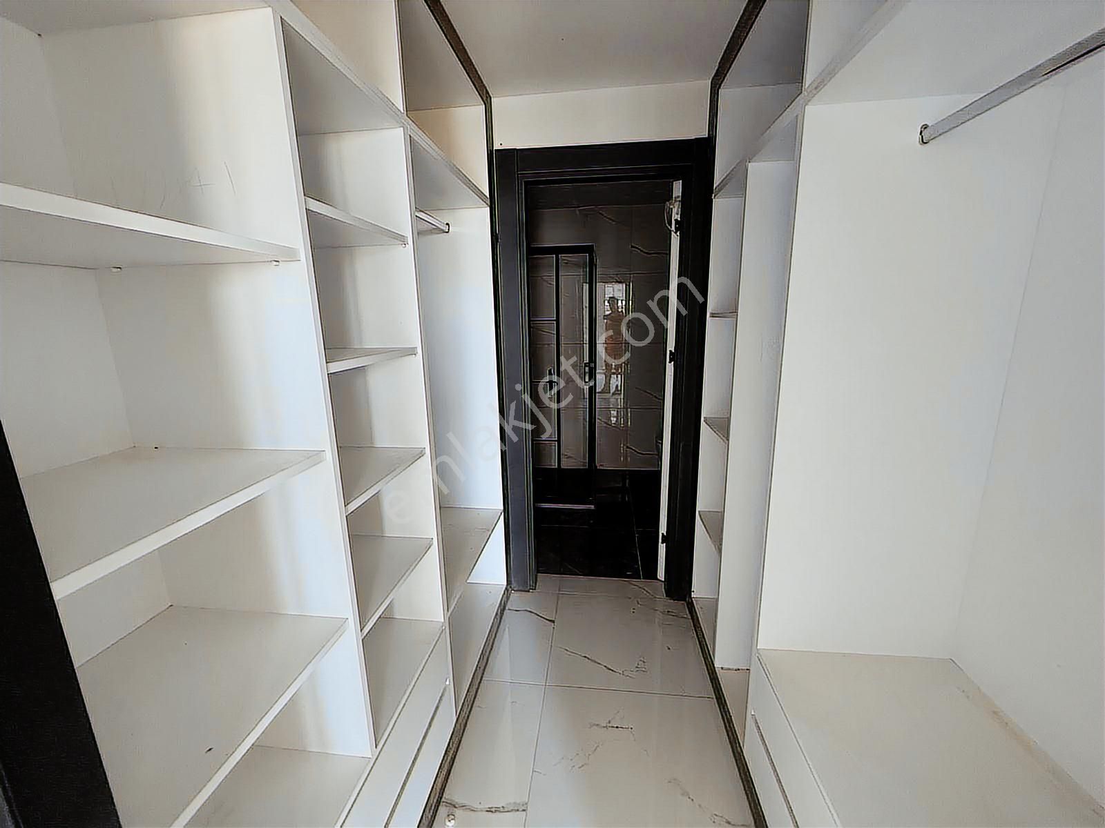 Turyap Hürriyetten İzsiz Towers Da 3.kat 3+1 Kiralık Daire - Görsel 21