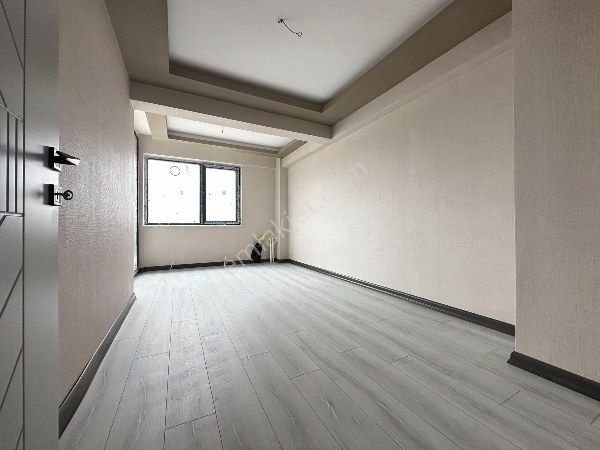 Pursaklar Mehmet Zengin Emlak'tan Kapalı Otoparklı 3 Banyolu 12.kat 4+1 Sitede Dubleks Daire - Görsel 25