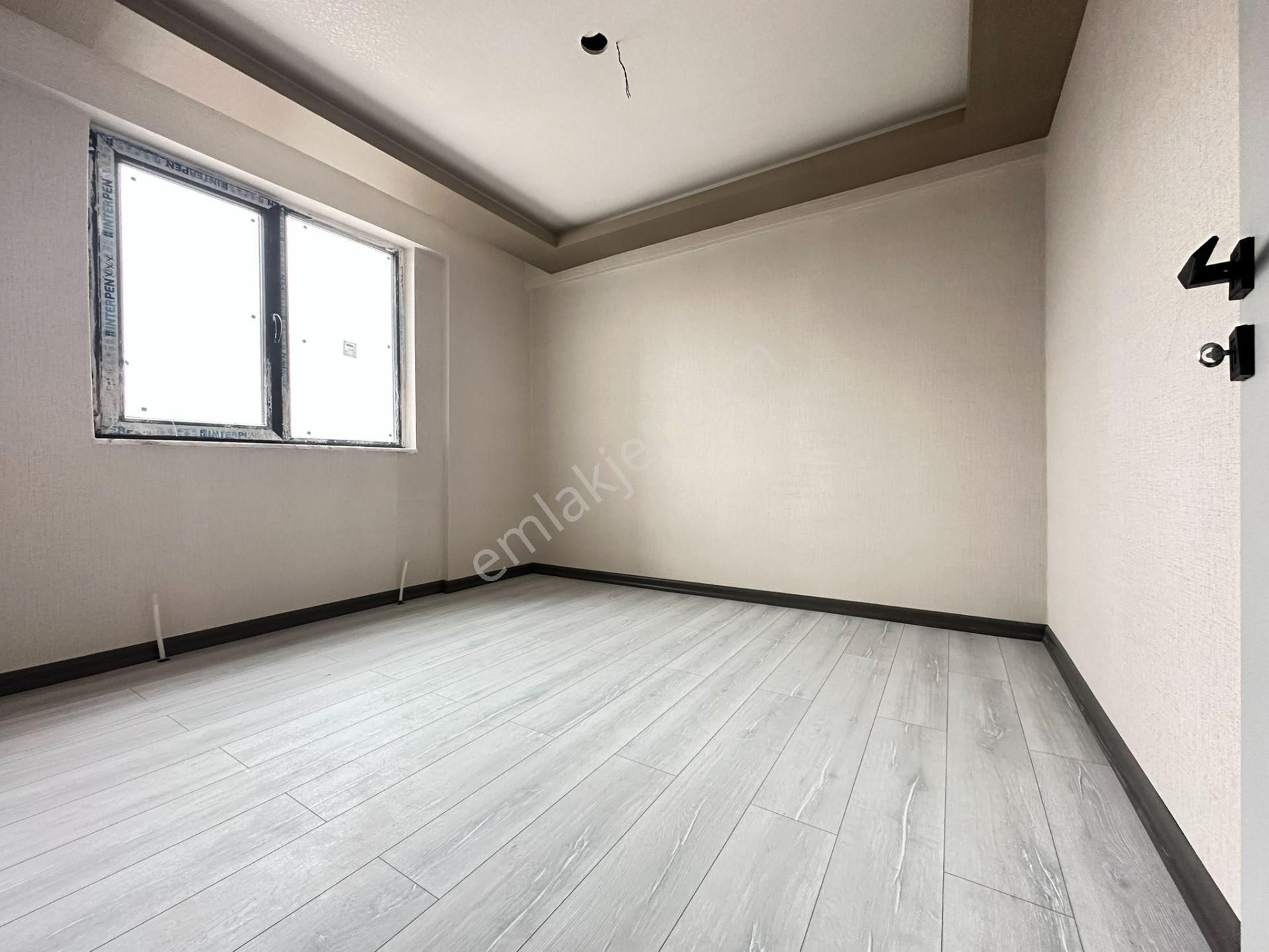 Pursaklar Mehmet Zengin Emlak'tan Kapalı Otoparklı 3 Banyolu 12.kat 4+1 Sitede Dubleks Daire - Görsel 26