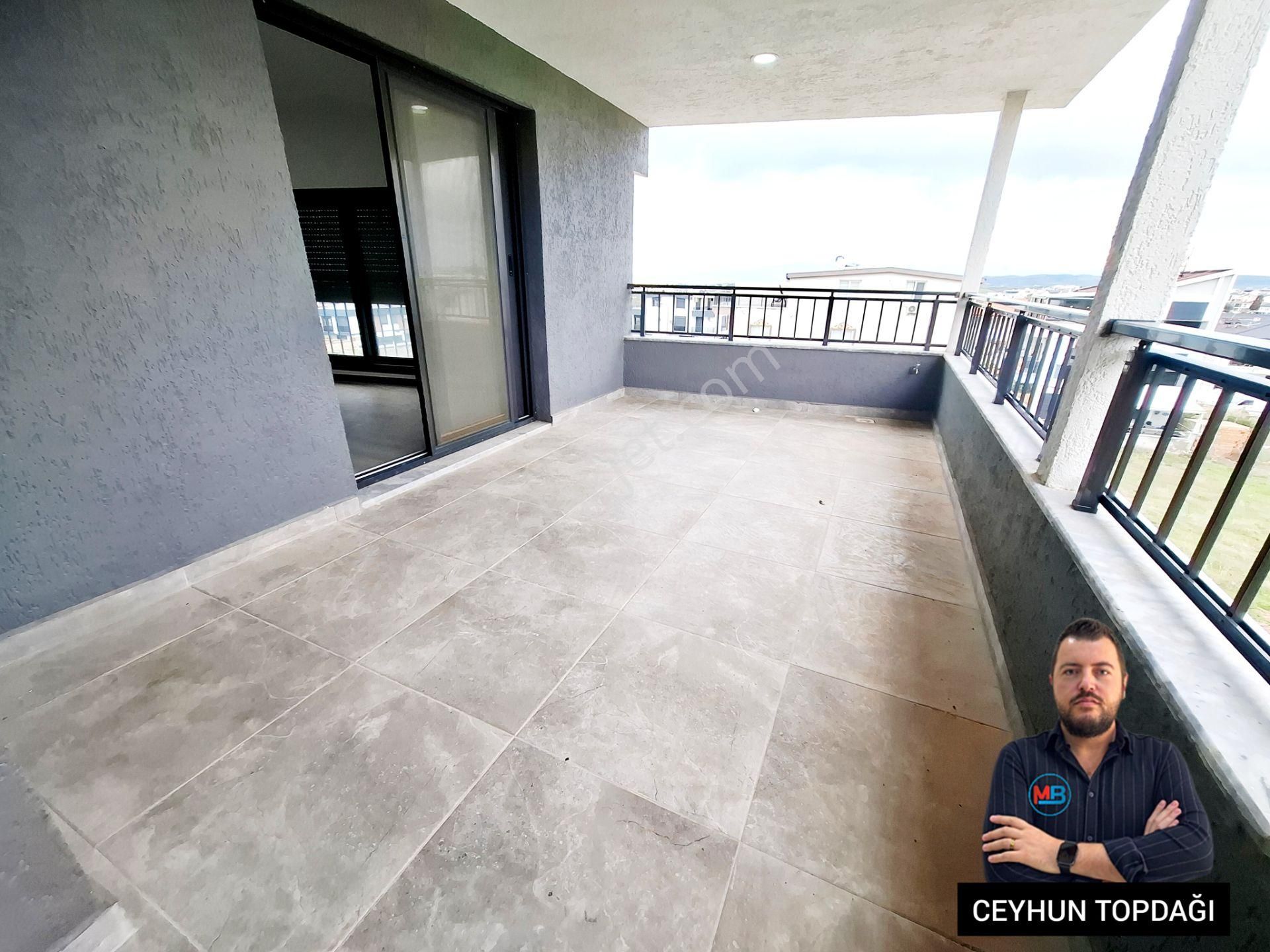 Didimde Satılık 3+1 Geniş Kullanışlı Tripleks Ön Cephe Müstakil Bahçeli Villa ! - Görsel 33