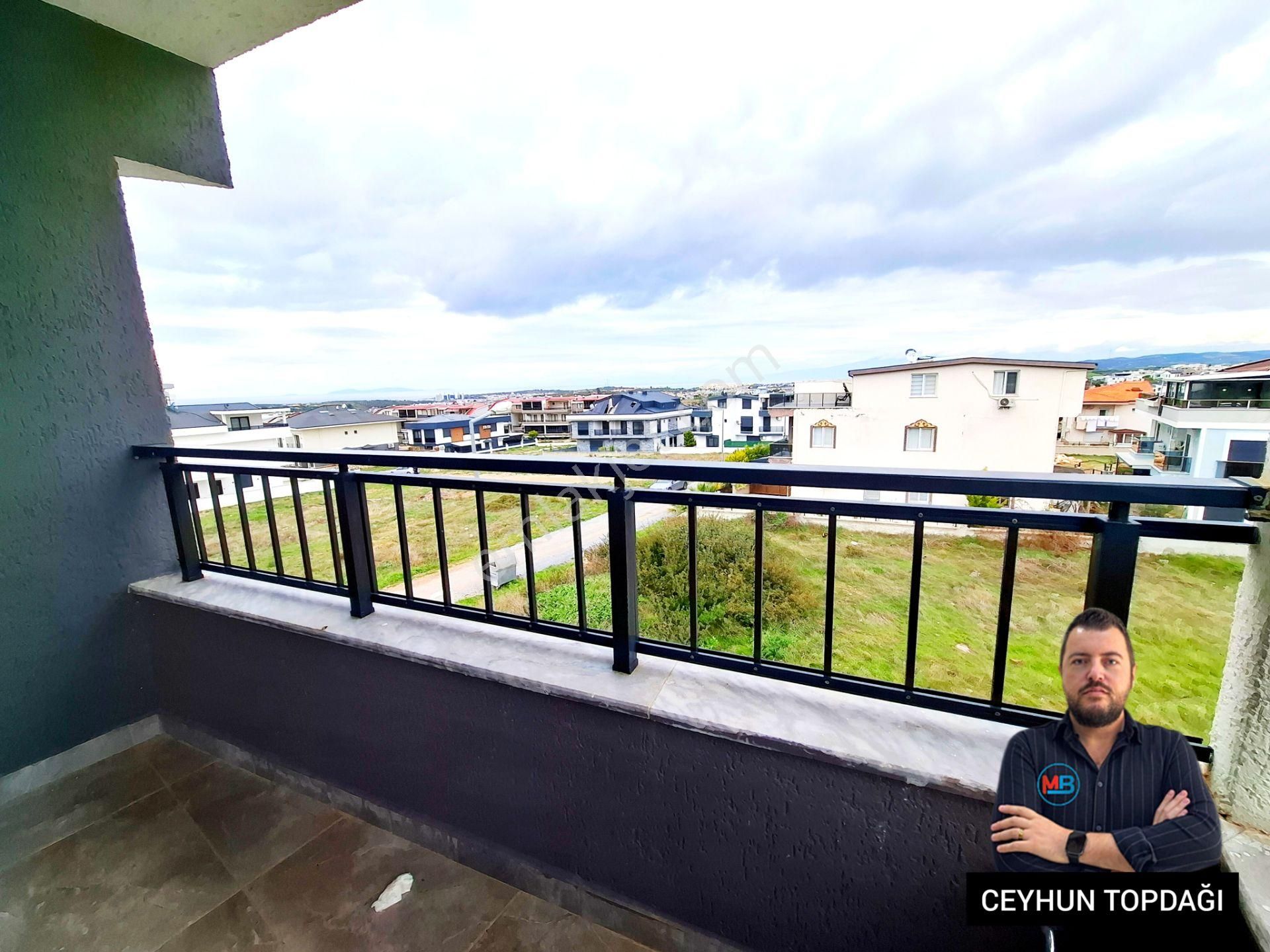 Didimde Satılık 3+1 Geniş Kullanışlı Tripleks Ön Cephe Müstakil Bahçeli Villa ! - Görsel 32