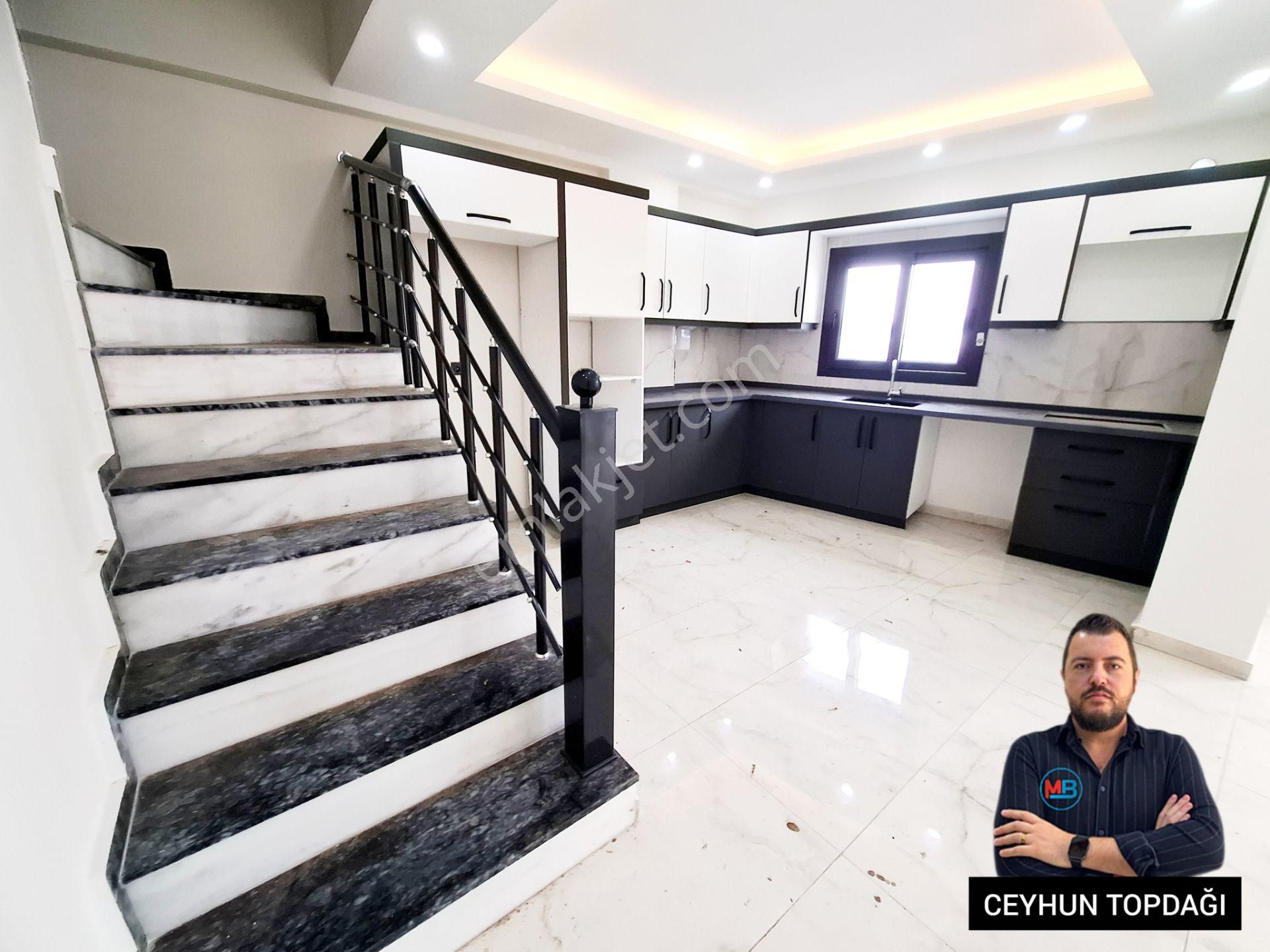 Didimde Satılık 3+1 Geniş Kullanışlı Tripleks Ön Cephe Müstakil Bahçeli Villa ! - Görsel 7