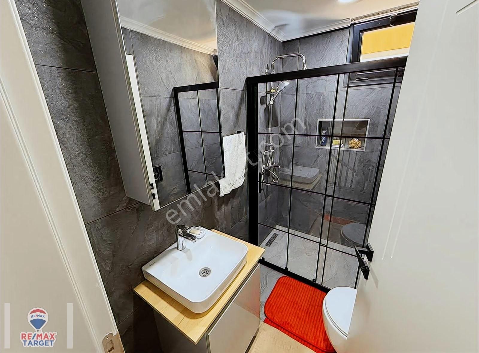 Ortaca Çaylı'da Özel Havuzlu, Sıte İçınde Yenı Lüks Vılla - Görsel 5