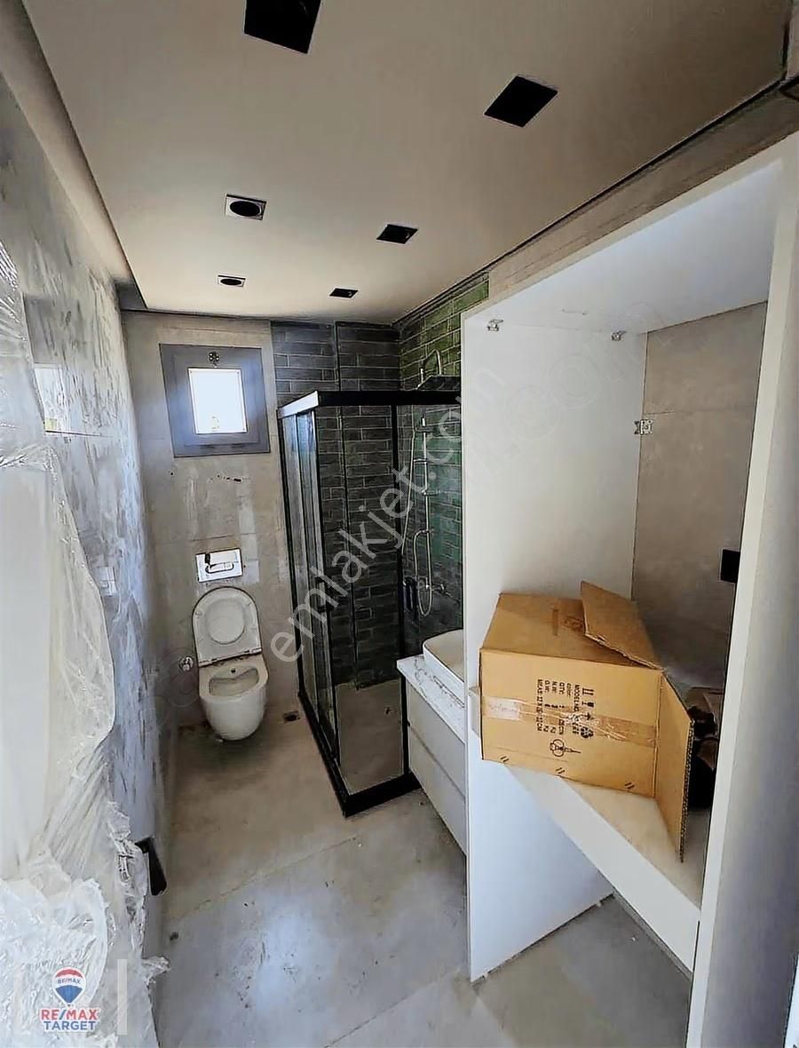 Menemen Emiralem | Müstakil Havuzlu | 4+1 Lüks Villa - Görsel 19
