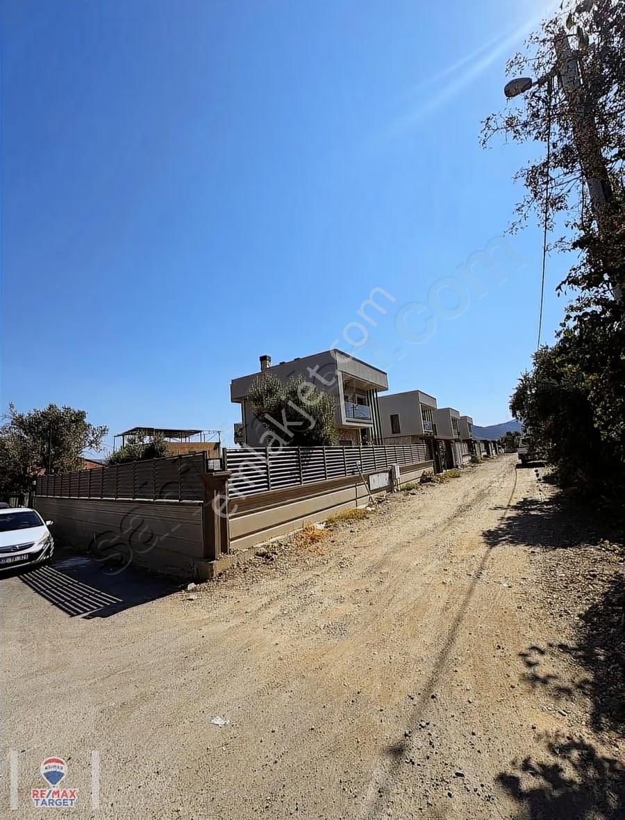 Menemen Emiralem | Müstakil Havuzlu | 4+1 Lüks Villa - Görsel 4