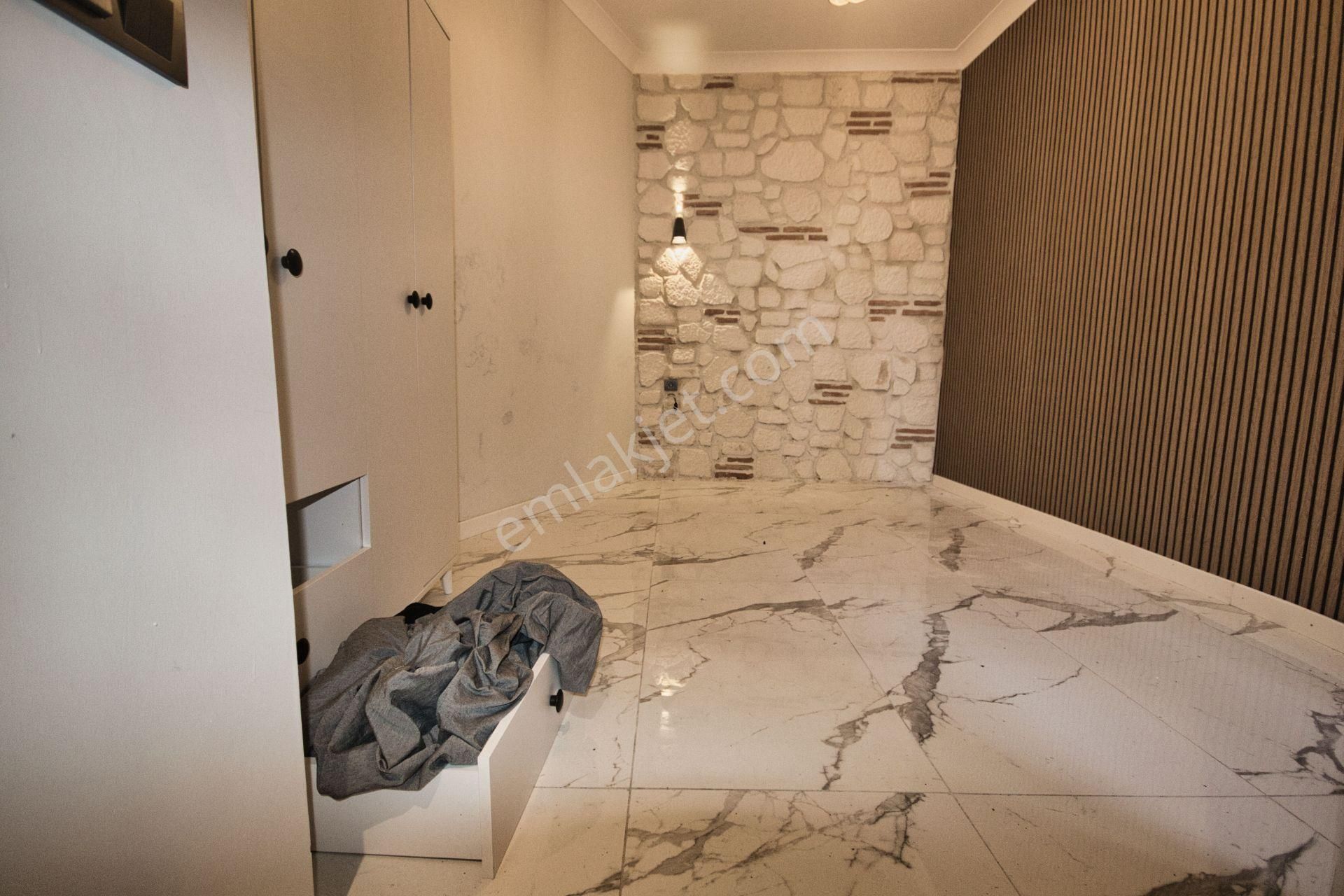 🛑🛑aktif'ten Kızılkeçili'de Satılık Doğanın Kalbinde Hamam Konseptli Şık Tasarımlı 1+1 Müstakil Ev - Görsel 15