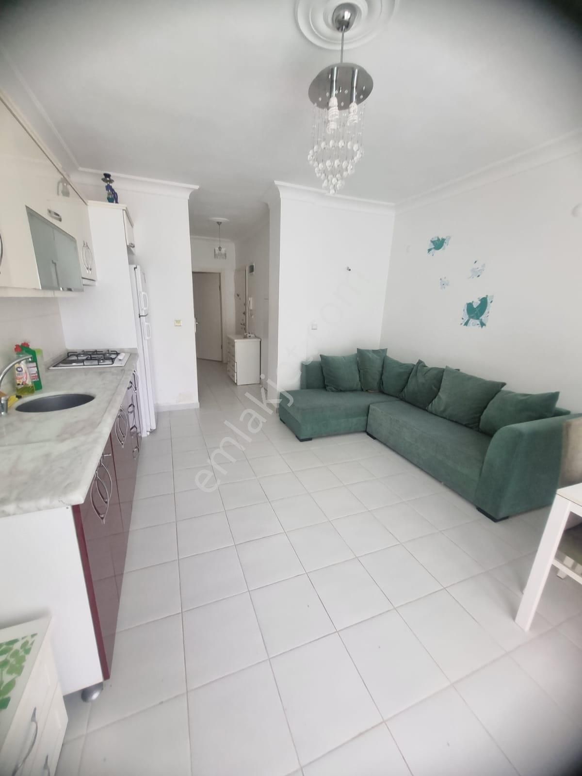 Satılık 1+1 Eşyalı Daire/havuzlu Sitede - Görsel 11