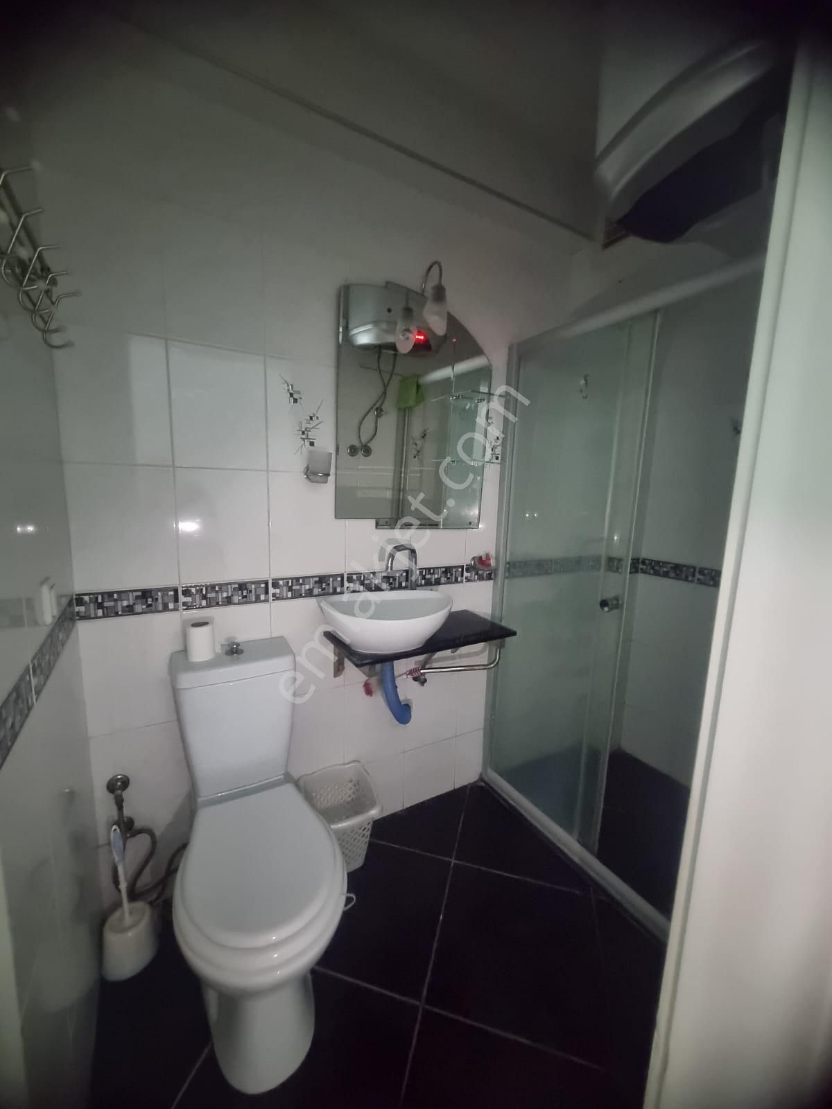 Satılık 1+1 Eşyalı Daire/havuzlu Sitede - Görsel 12