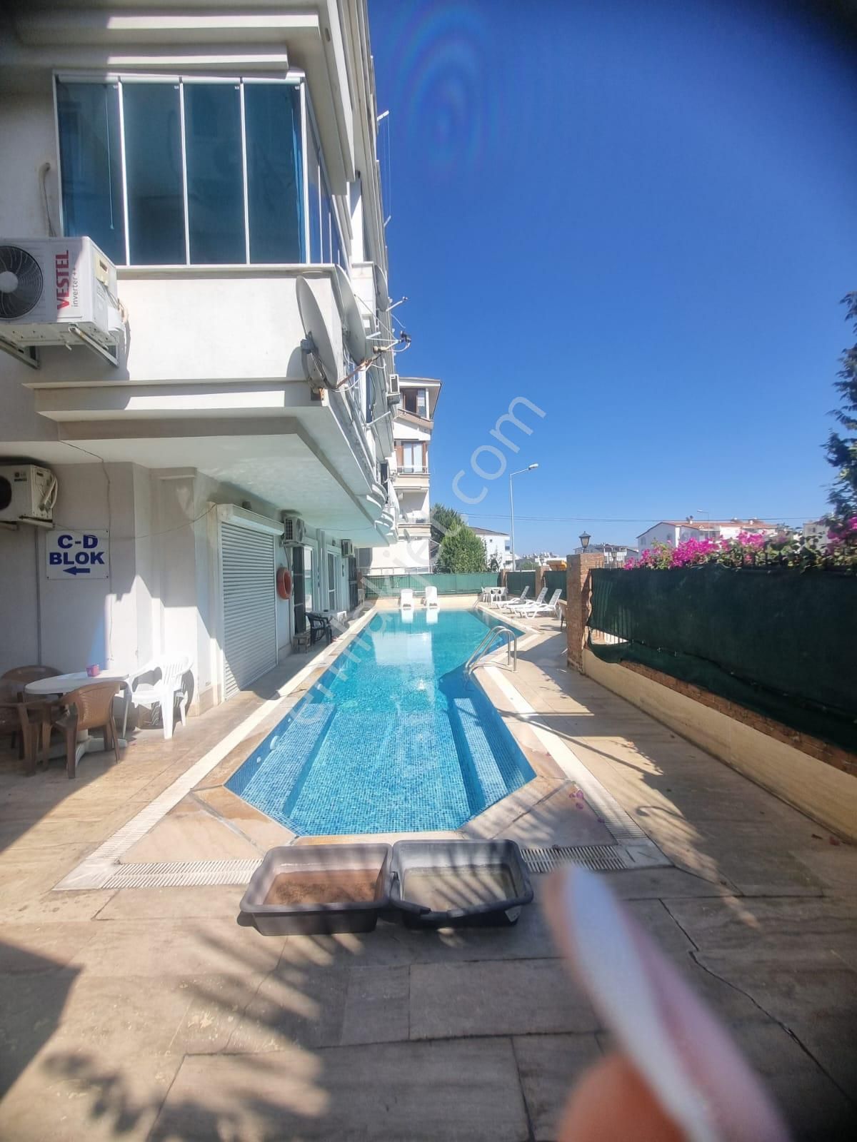 Satılık 1+1 Eşyalı Daire/havuzlu Sitede - Görsel 6