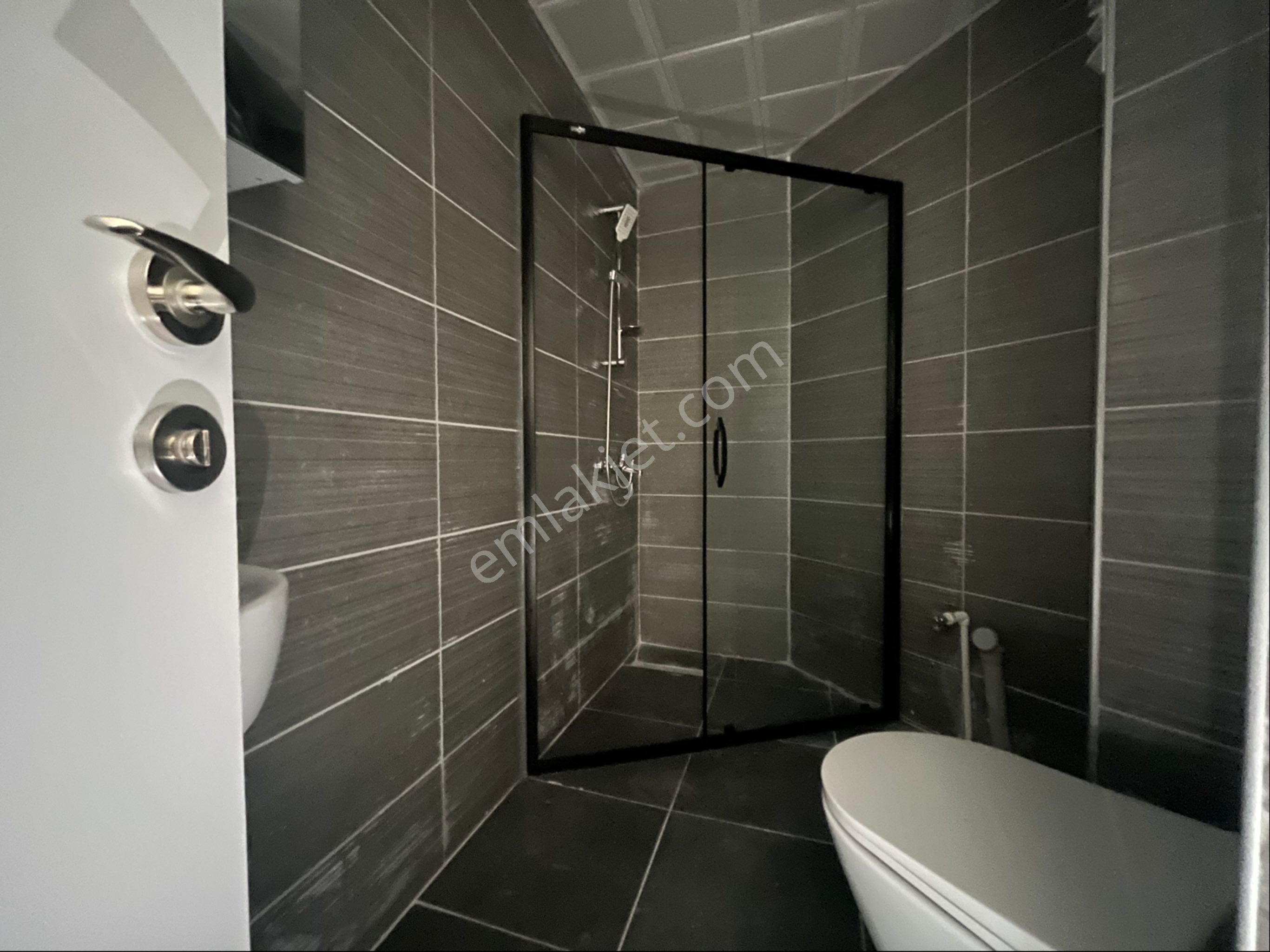 Remax Landden Kiralık 1+1 Daıre, Kapaklının En Merkezi Konumu - Görsel 11