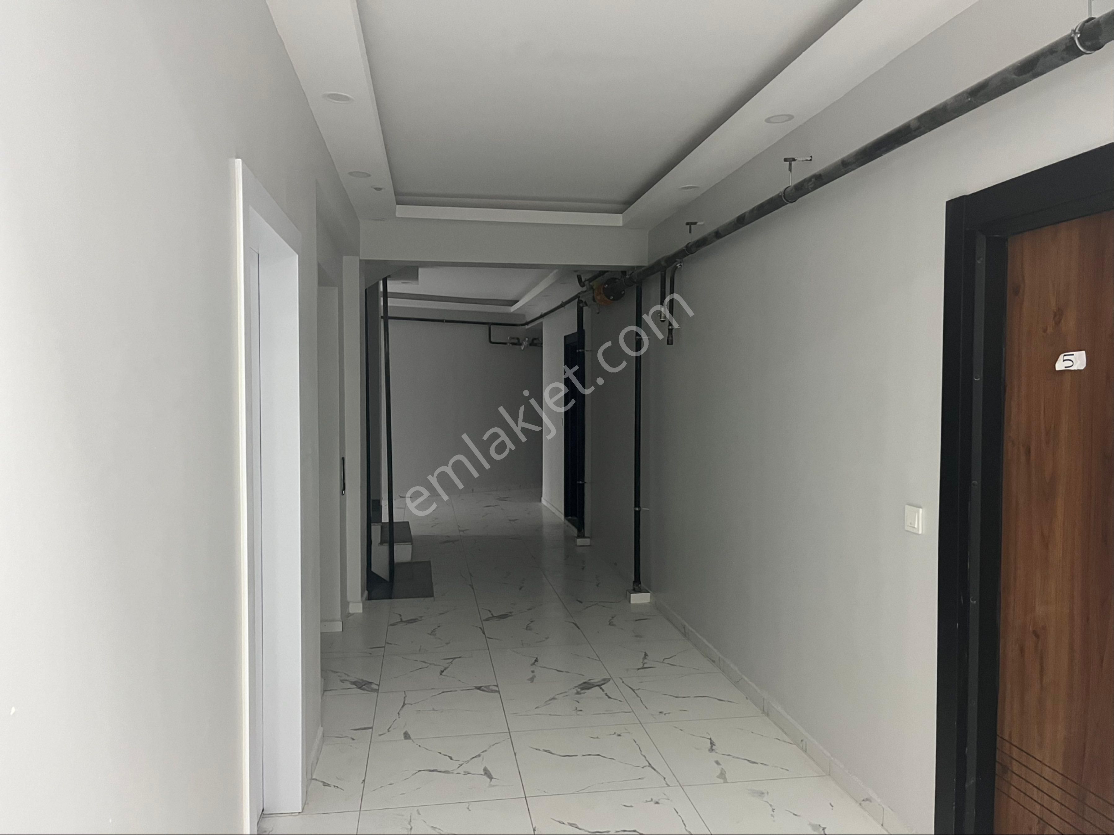 Remax Landden Kiralık 1+1 Daıre, Kapaklının En Merkezi Konumu - Görsel 10