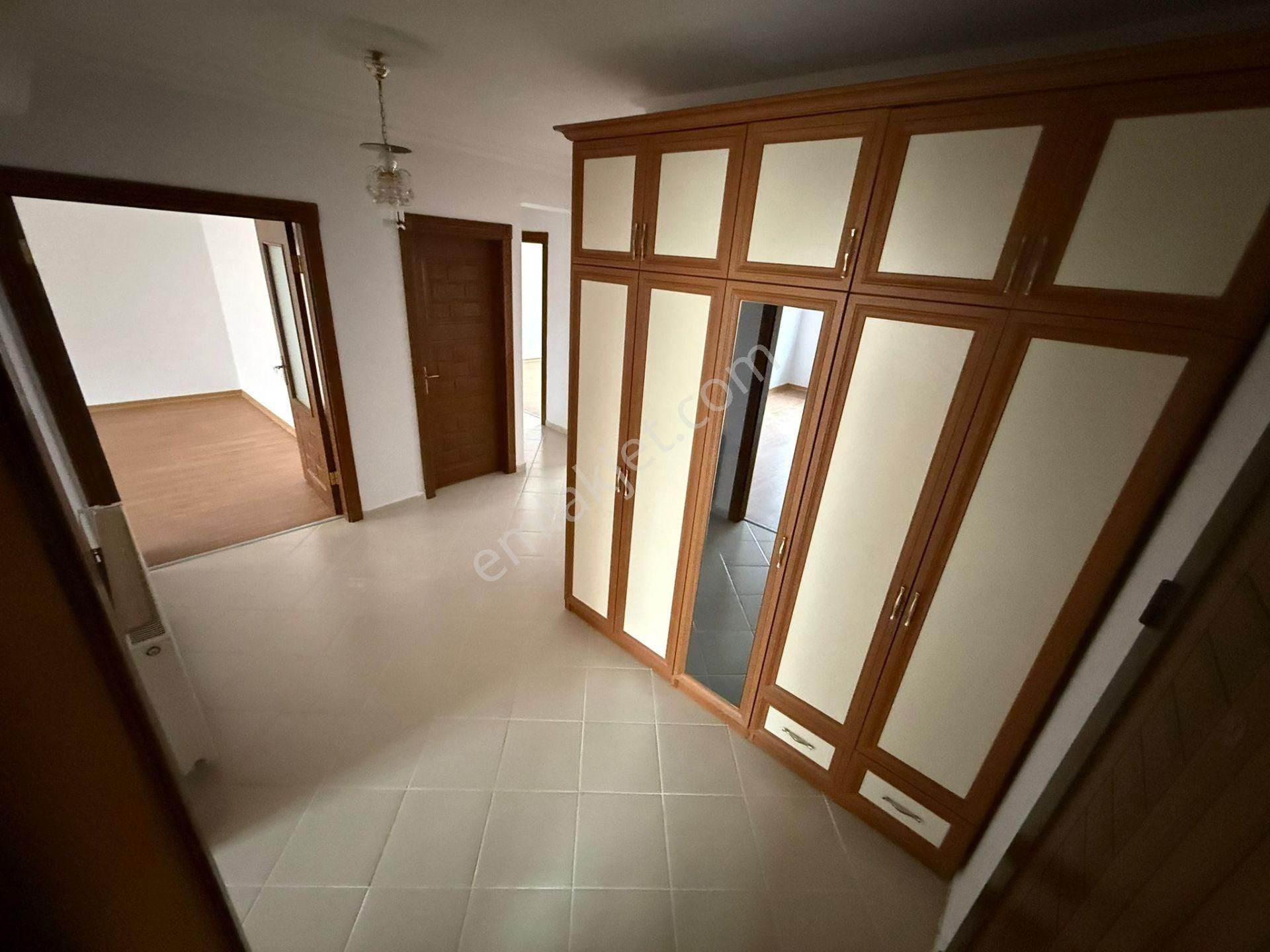 Vatan'dan Uyanış'ta Evcil Hayvanlar Parkı Yakını Asansörlü 4+1 Ebeveyn Banyolu Asansörlü Satılık - Görsel 15