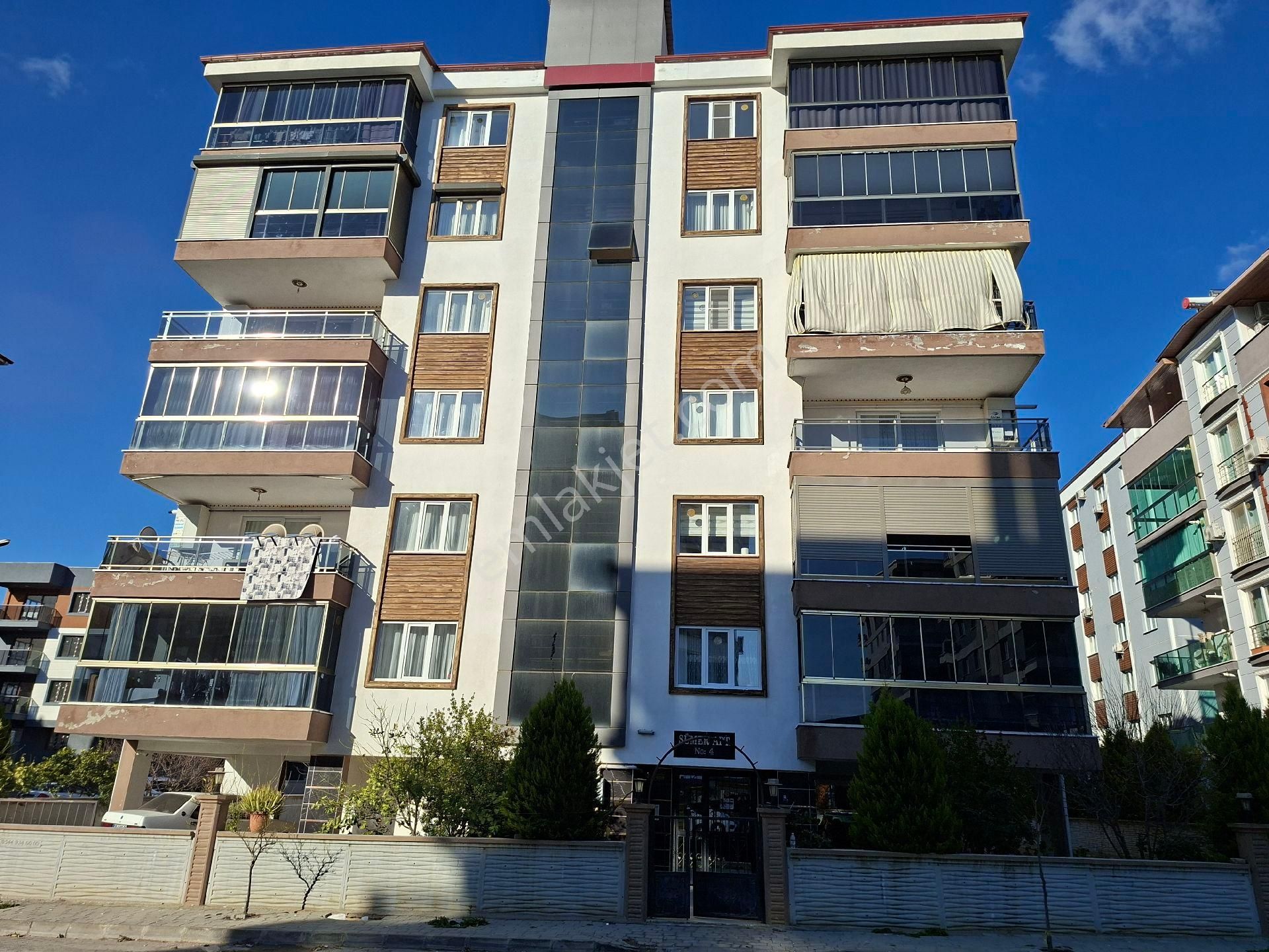 Yeşil Mahallede Kiralık Ferah 3+1