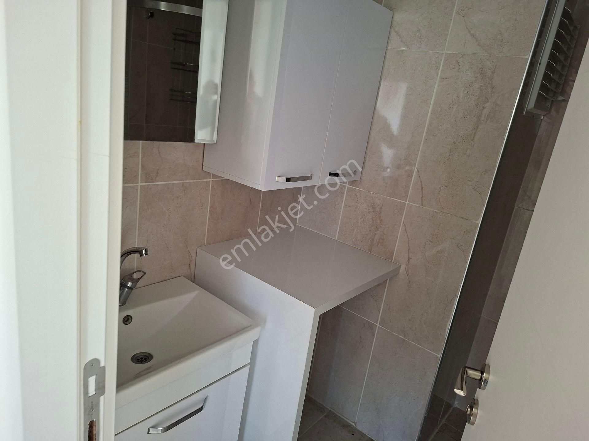 Yeşil Mahallede Kiralık Ferah 3+1 - Görsel 10