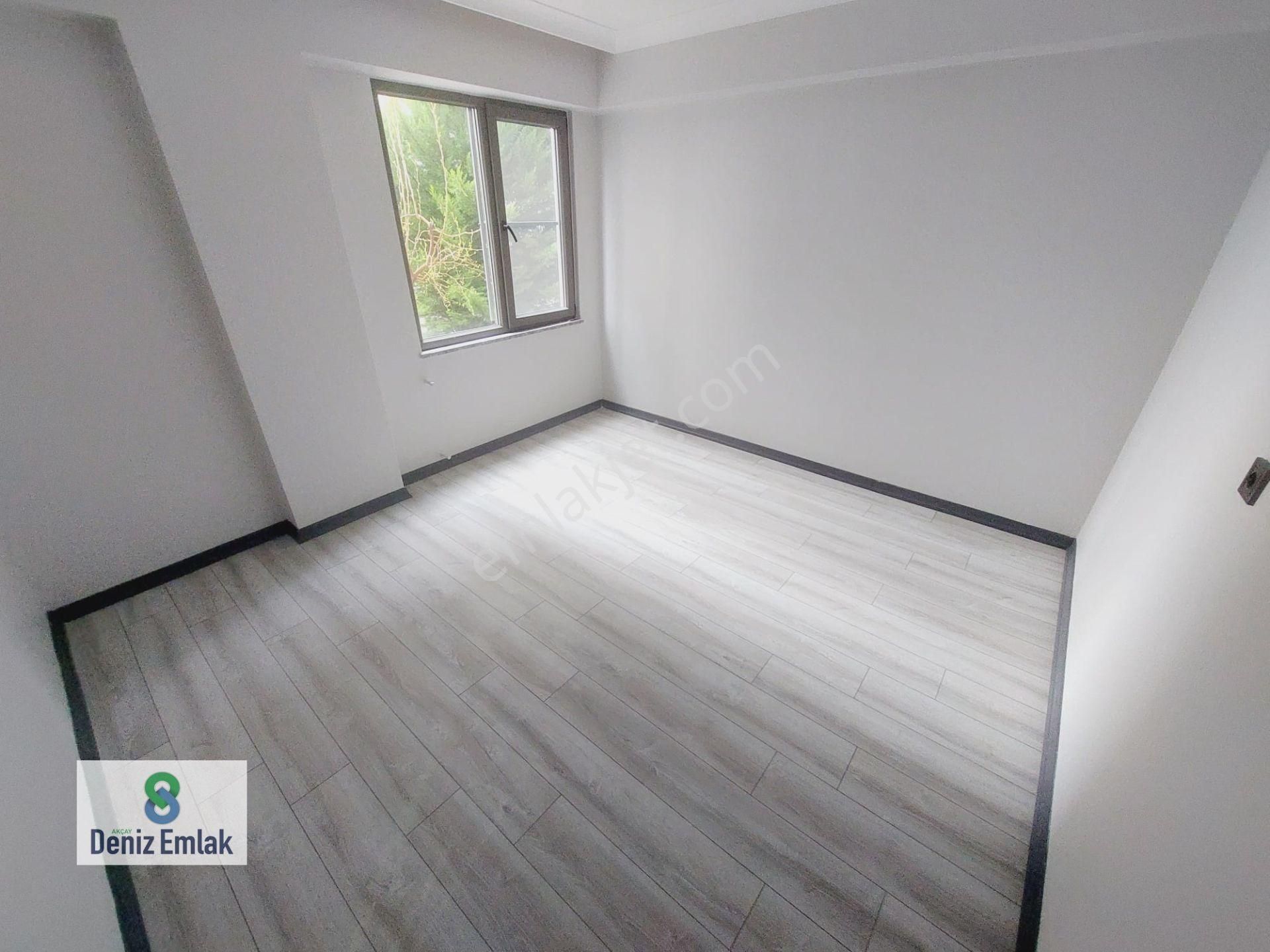 Denizden Akçayda Ön Cephe Yeni Binada Satılık 1+1 Daire. - Görsel 27