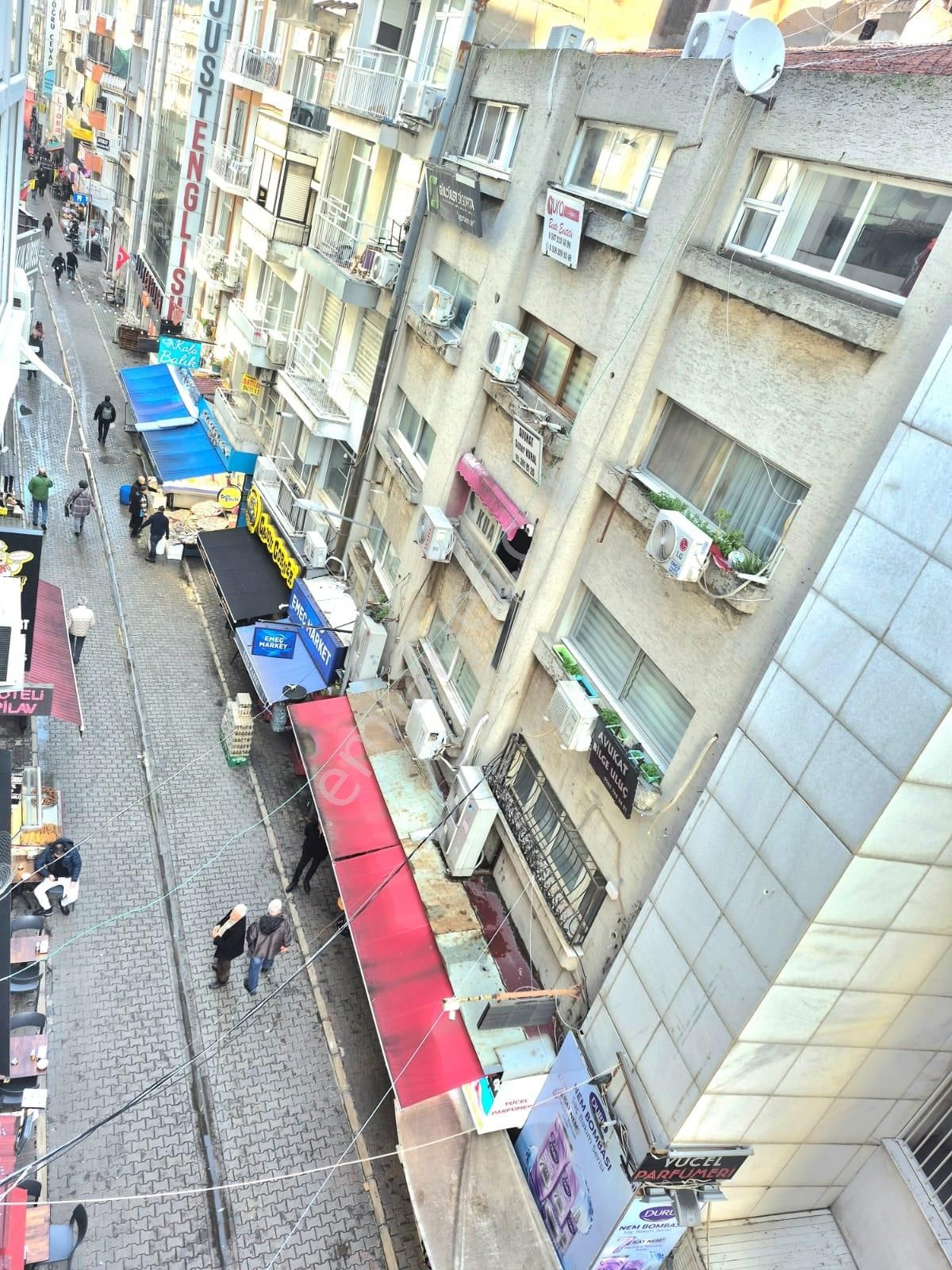 K.yaka Çarşı İçinde Komple Yapılı Stüdyo 1+0 45 M2 - Görsel 8