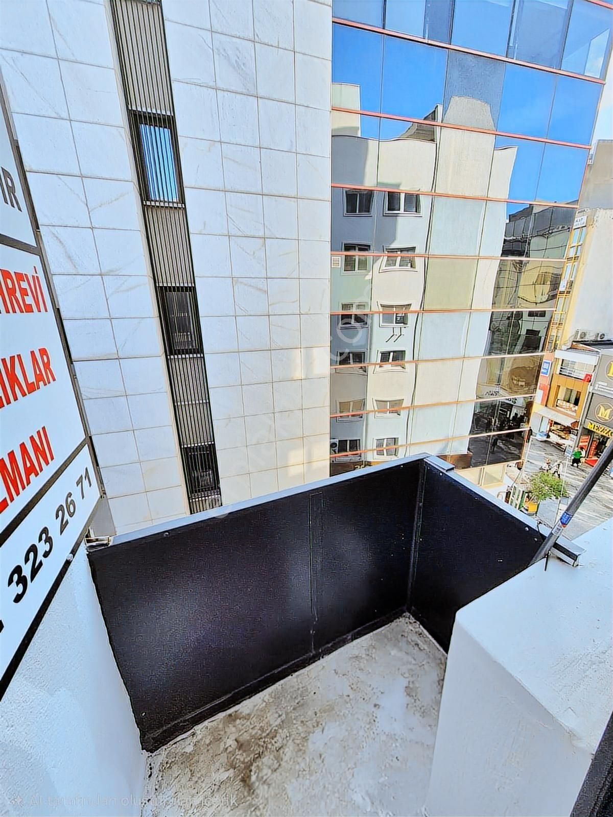 K.yaka Çarşı İçinde Komple Yapılı Stüdyo 1+0 45 M2 - Görsel 6