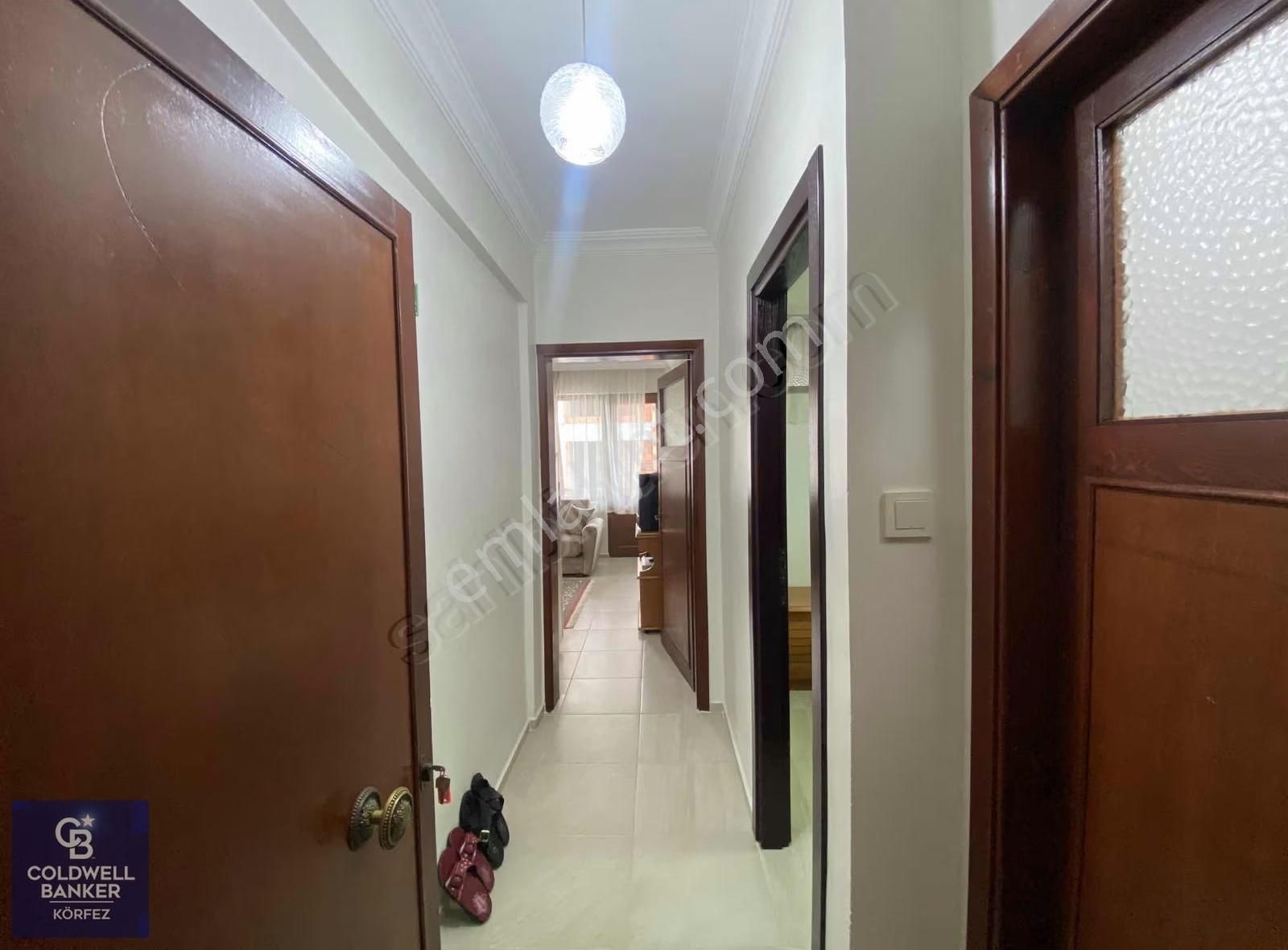 Altınoluk Meydan'da Denize 100 Metre Eşyalı Kiralık 2+1 Daire - Görsel 7