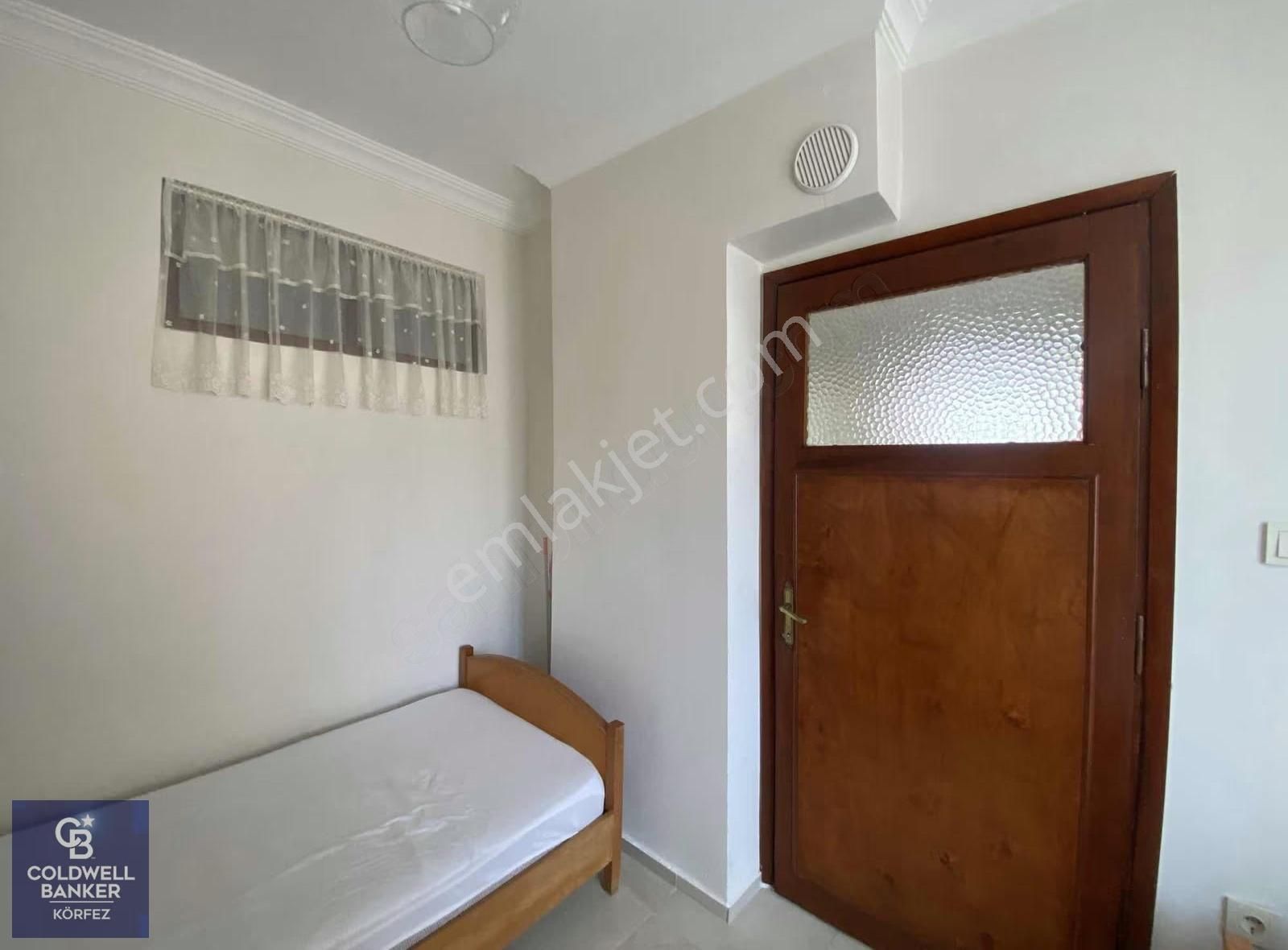 Altınoluk Meydan'da Denize 100 Metre Eşyalı Kiralık 2+1 Daire - Görsel 29