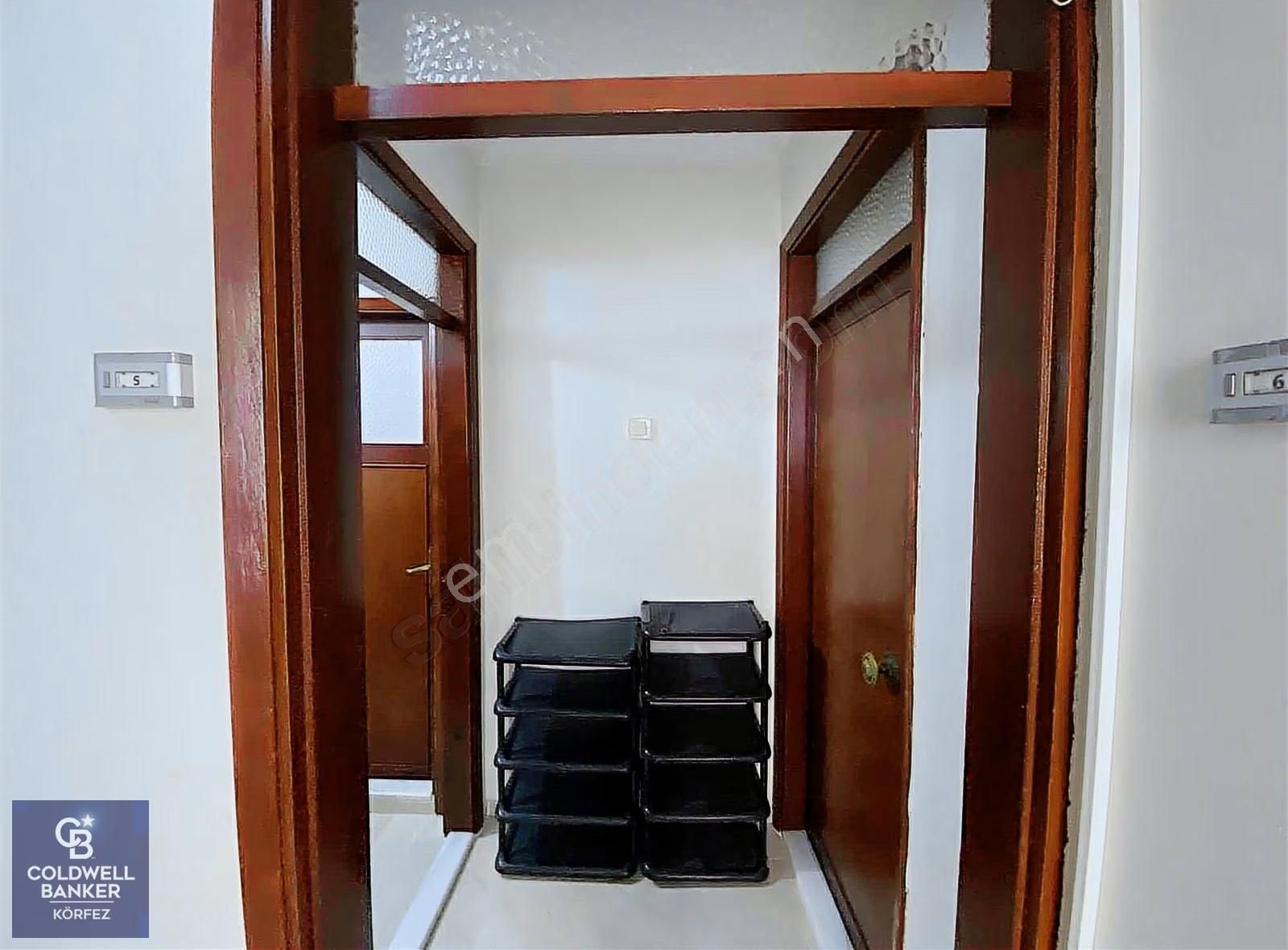 Altınoluk Meydan'da Denize 100 Metre Eşyalı Kiralık 2+1 Daire - Görsel 25