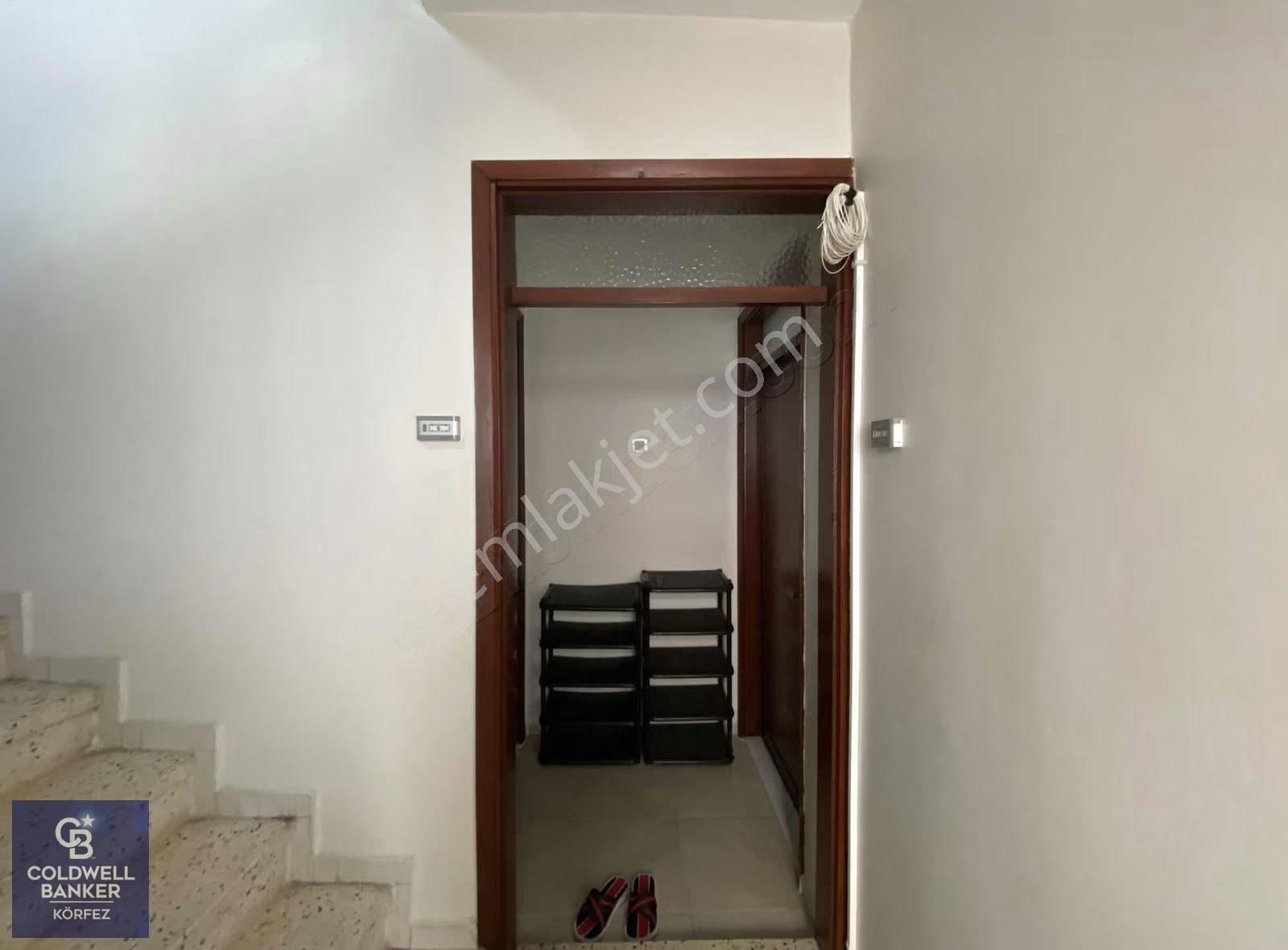 Altınoluk Meydan'da Denize 100 Metre Eşyalı Kiralık 2+1 Daire - Görsel 33