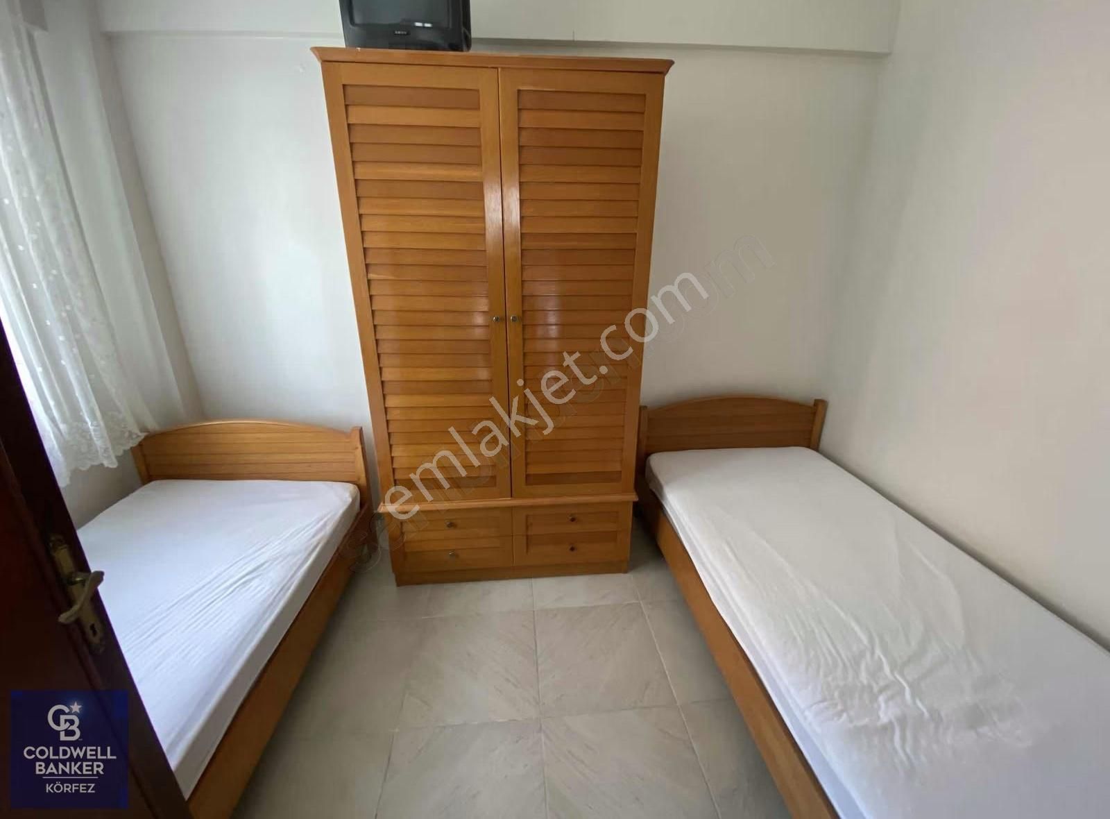 Altınoluk Meydan'da Denize 100 Metre Eşyalı Kiralık 2+1 Daire - Görsel 26