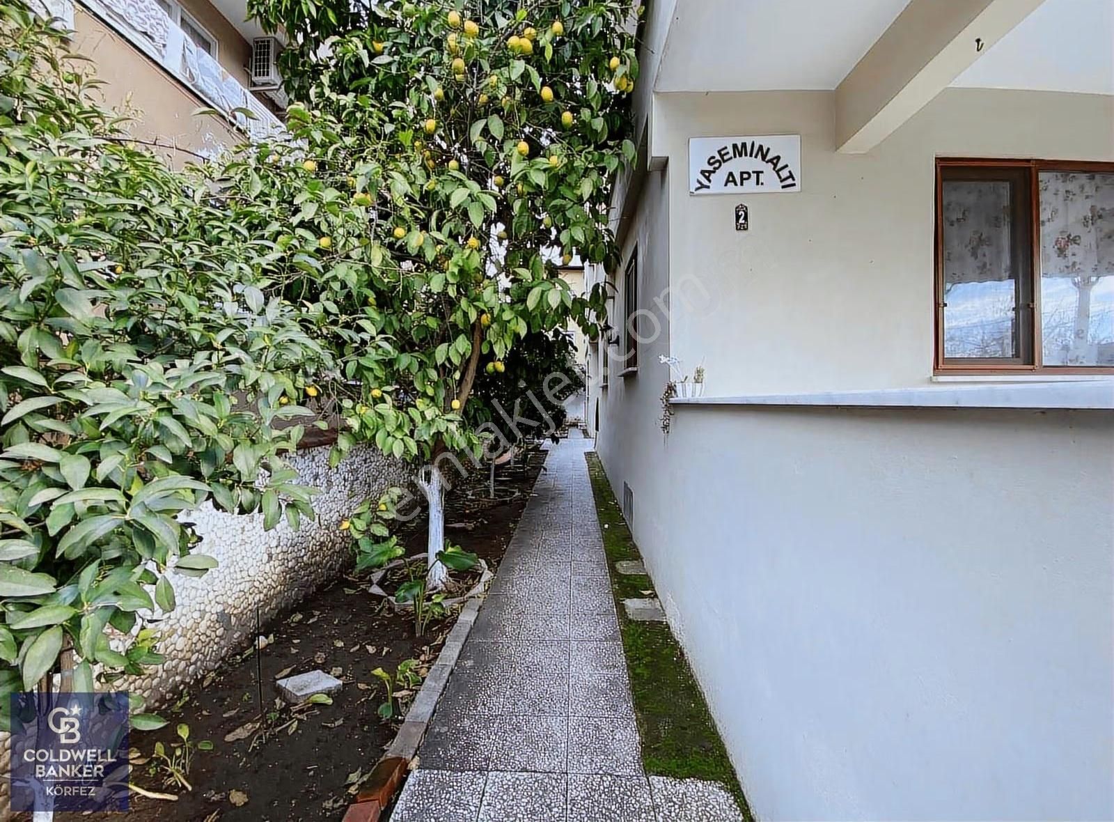 Altınoluk Meydan'da Denize 100 Metre Eşyalı Kiralık 2+1 Daire - Görsel 35