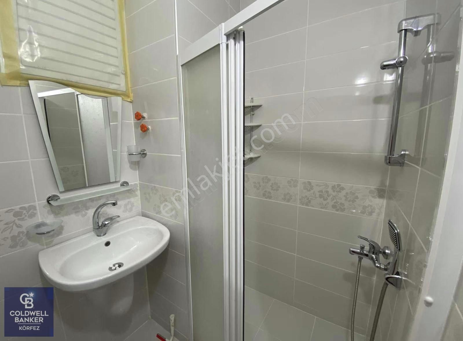 Altınoluk Meydan'da Denize 100 Metre Eşyalı Kiralık 2+1 Daire - Görsel 18