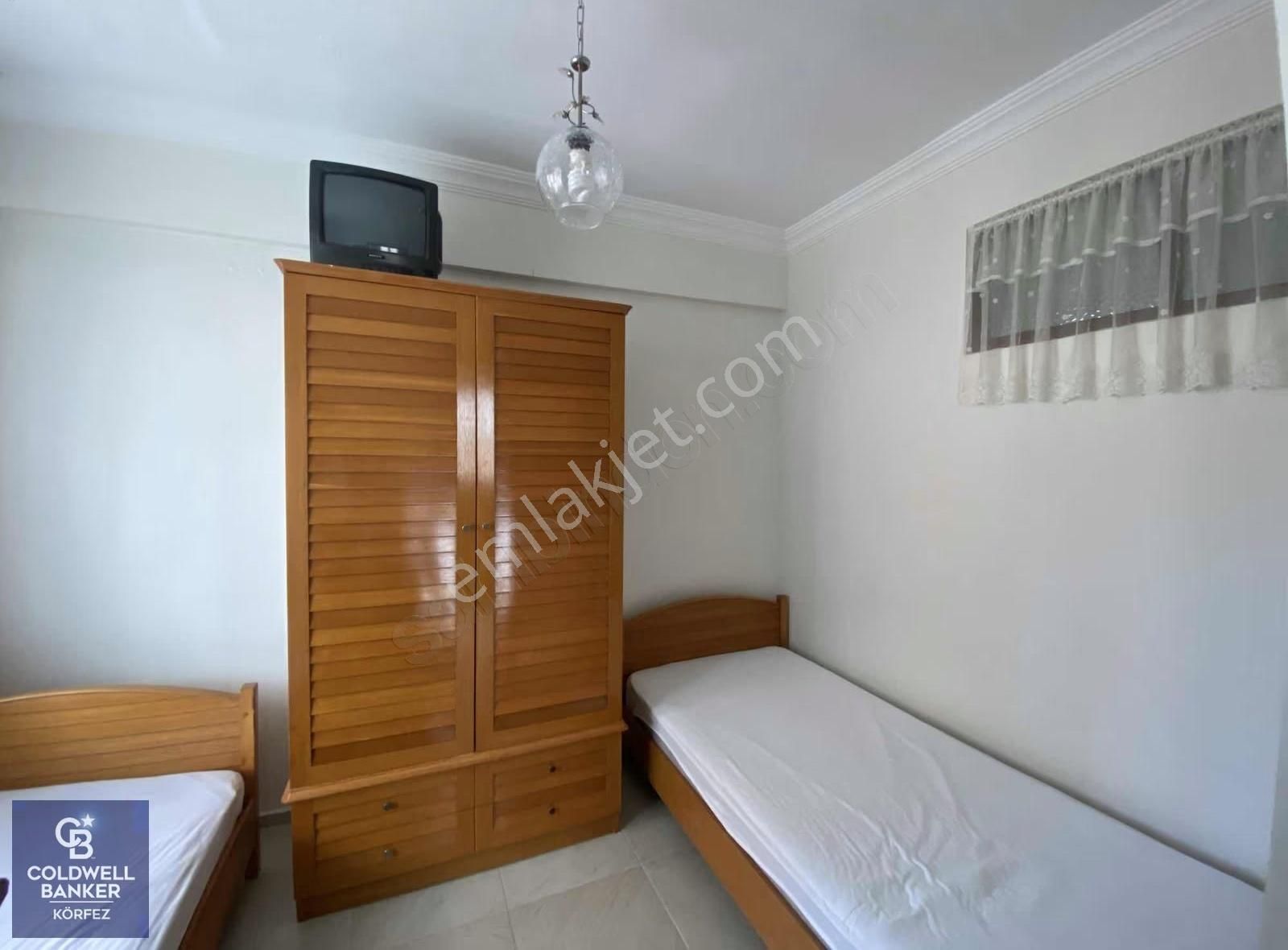 Altınoluk Meydan'da Denize 100 Metre Eşyalı Kiralık 2+1 Daire - Görsel 20
