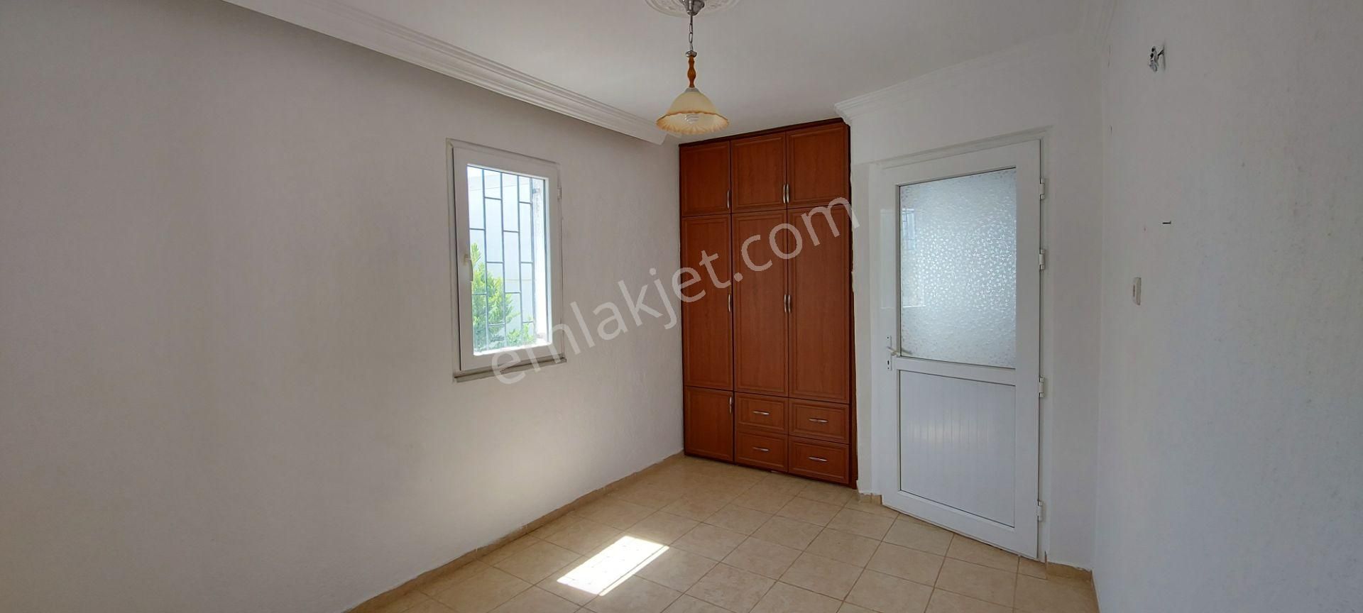 İhtiyaç Noktalarına Yakın Ayrı Mutfak Balkonlu Temiz Ferah Daire - Görsel 16